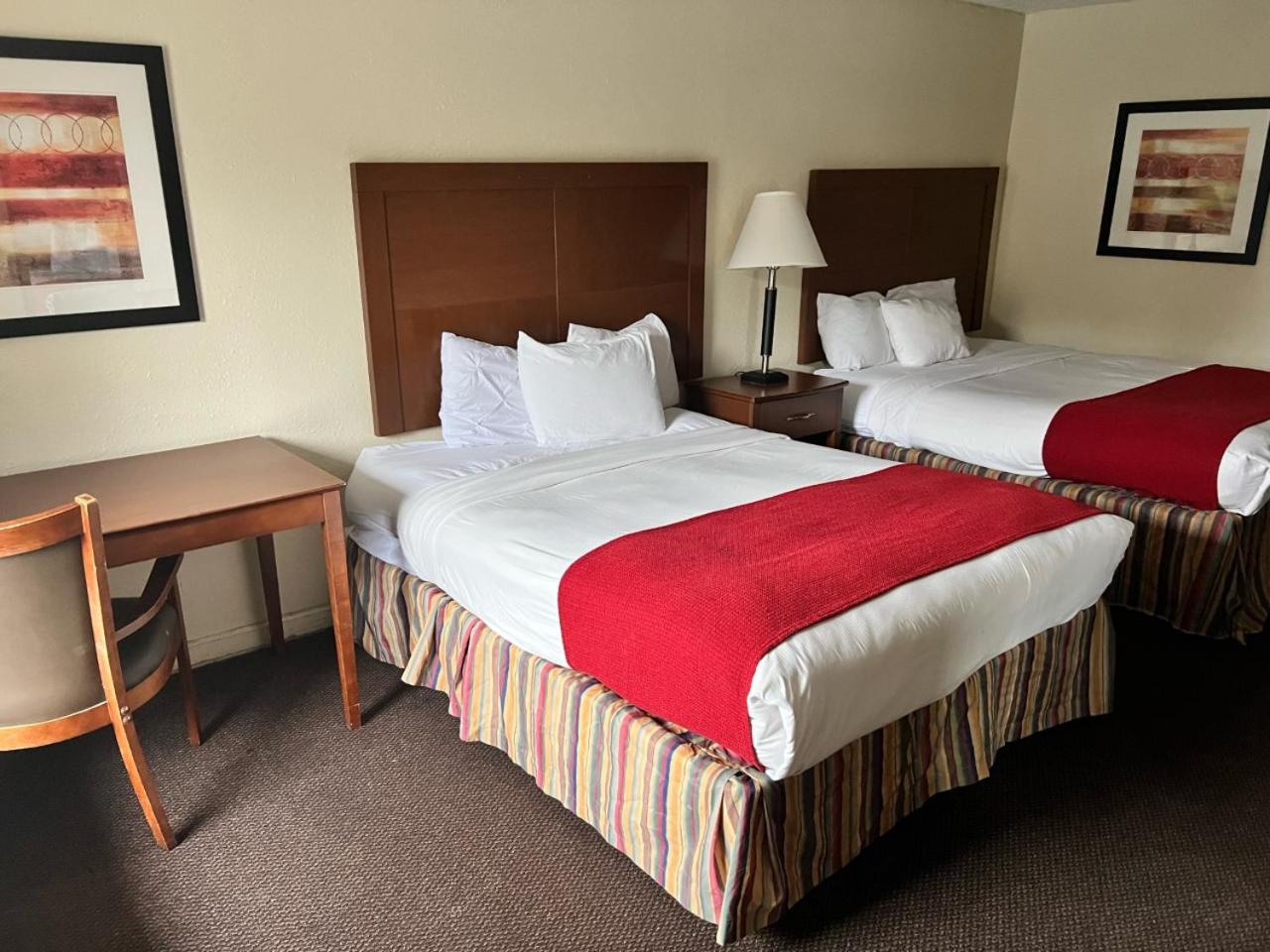 Suite with Two Queen Beds - Non-Smoking - Photo 1