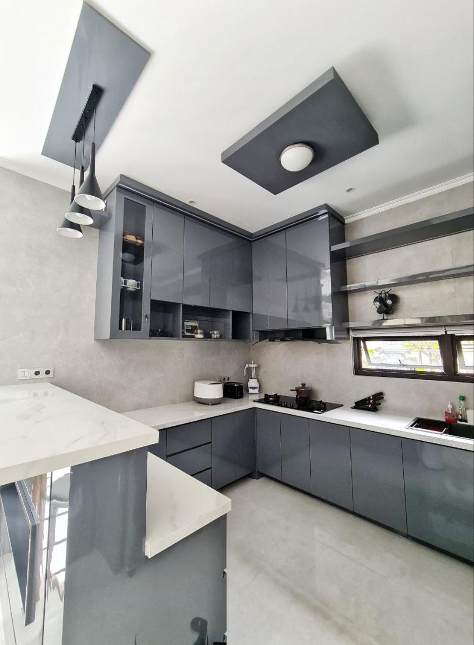 Three-Bedroom Villa photo 3