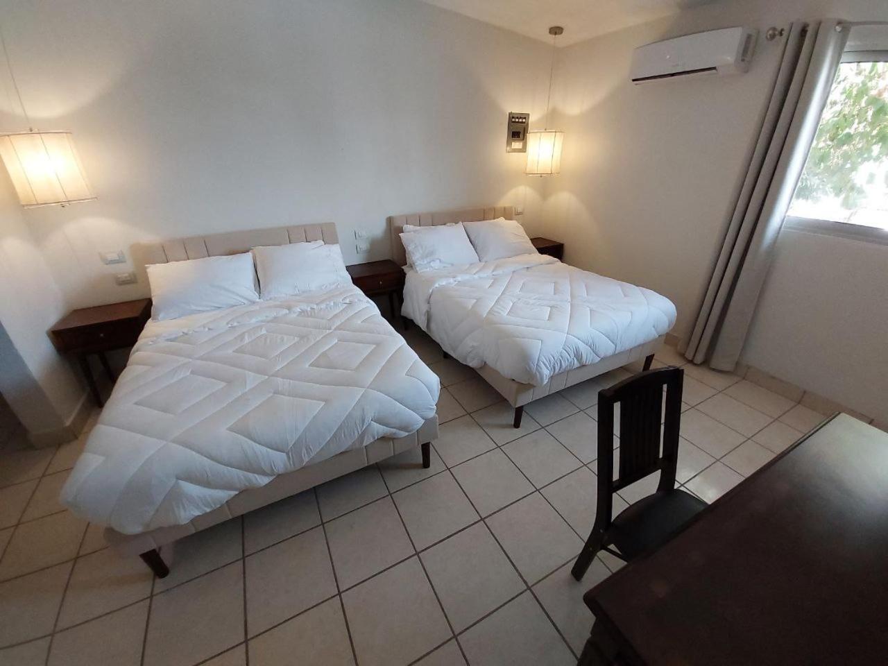 Twin Room - Photo 1