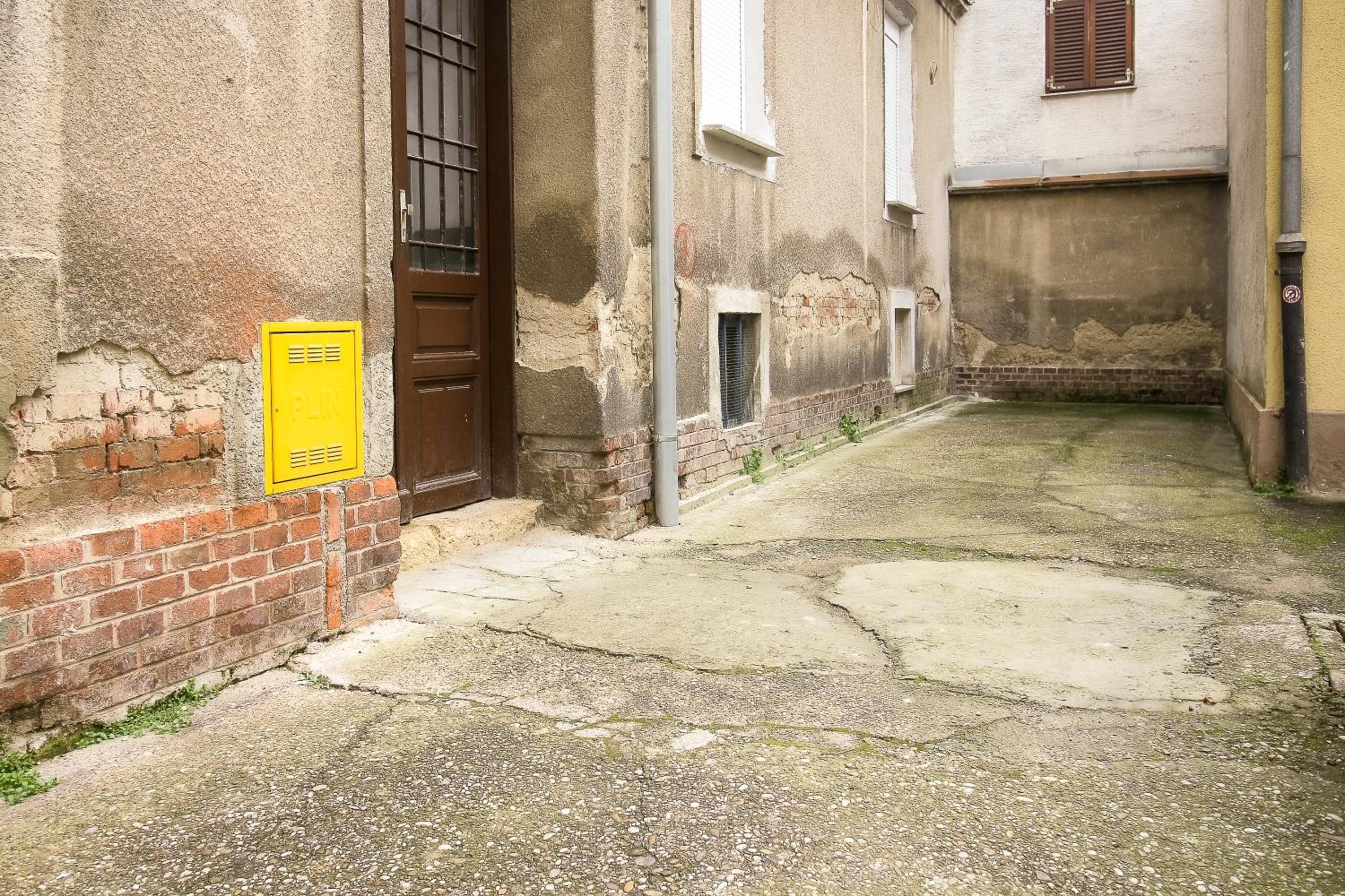 Apartment - Photo 16