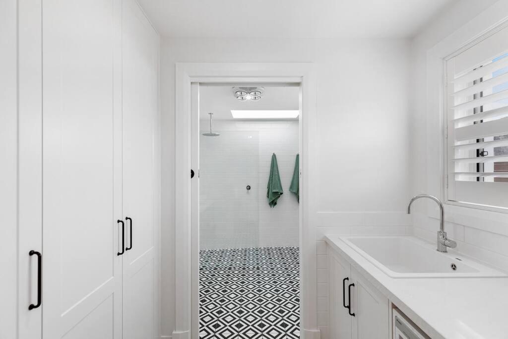 Two-Bedroom House photo 2