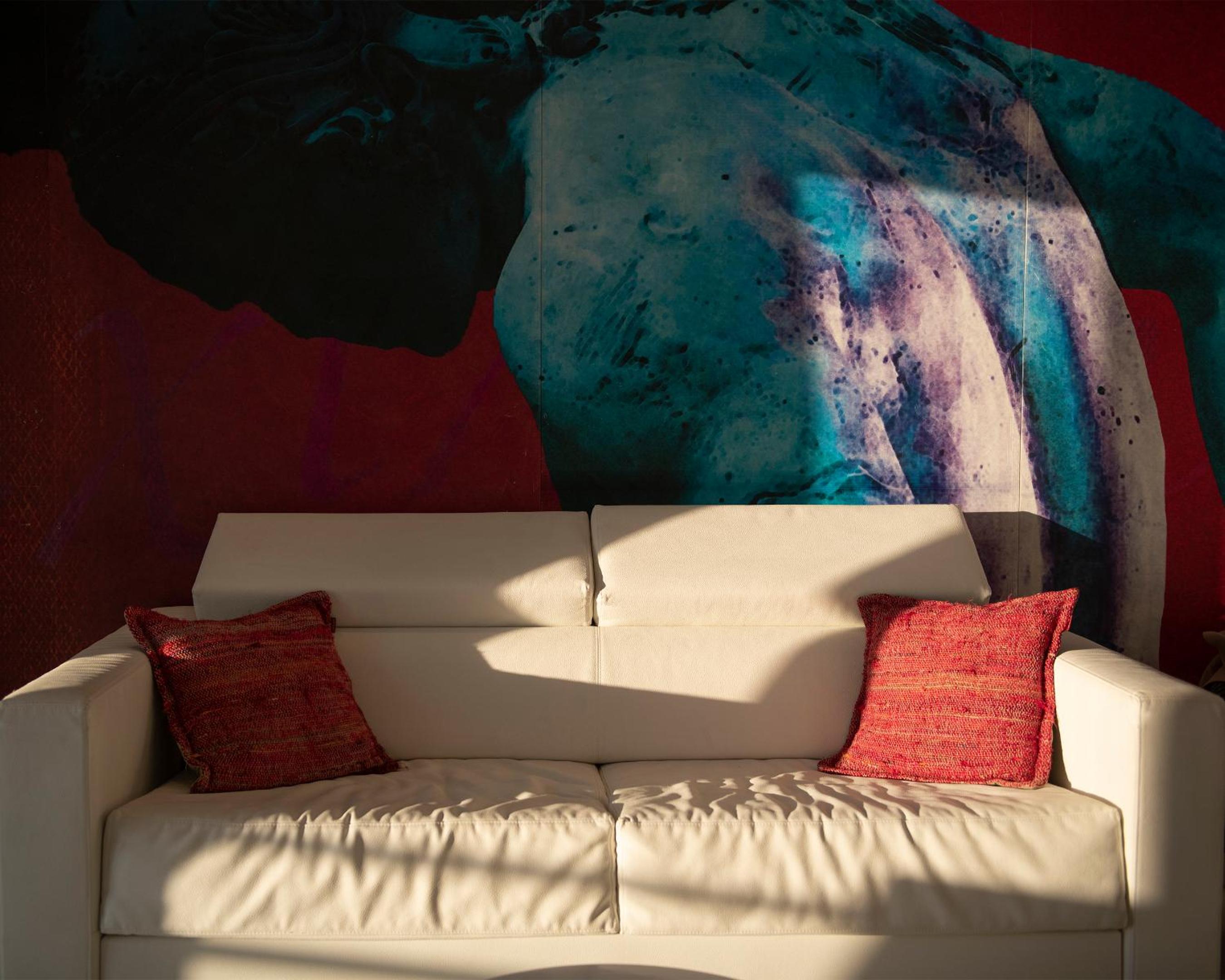 Deluxe Junior Suite photo 3
