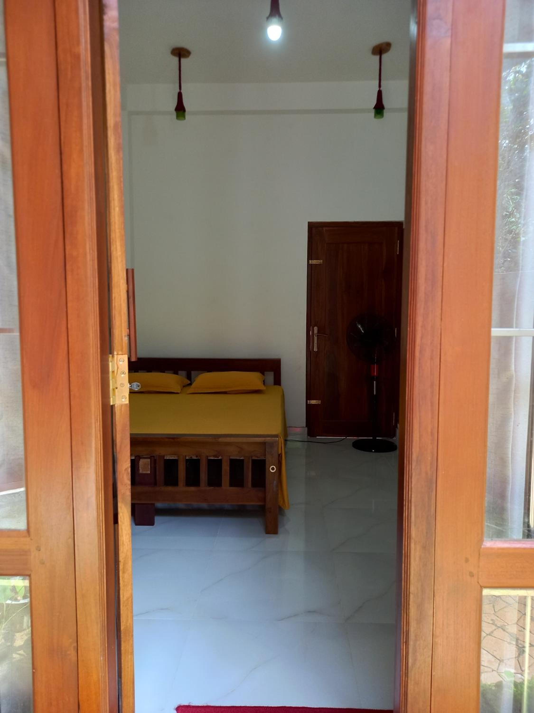 Family Room with Bathroom photo 3