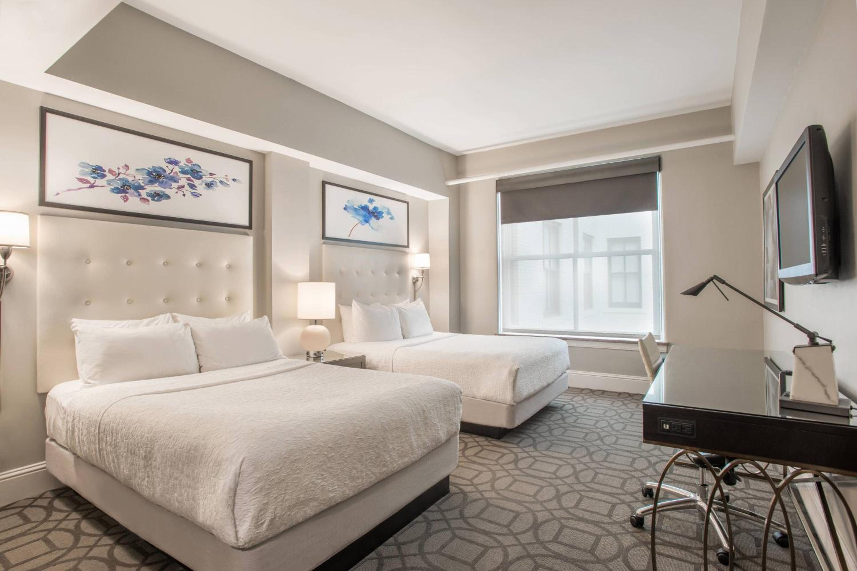 Guest Room with Two Queen Bed - Photo 3