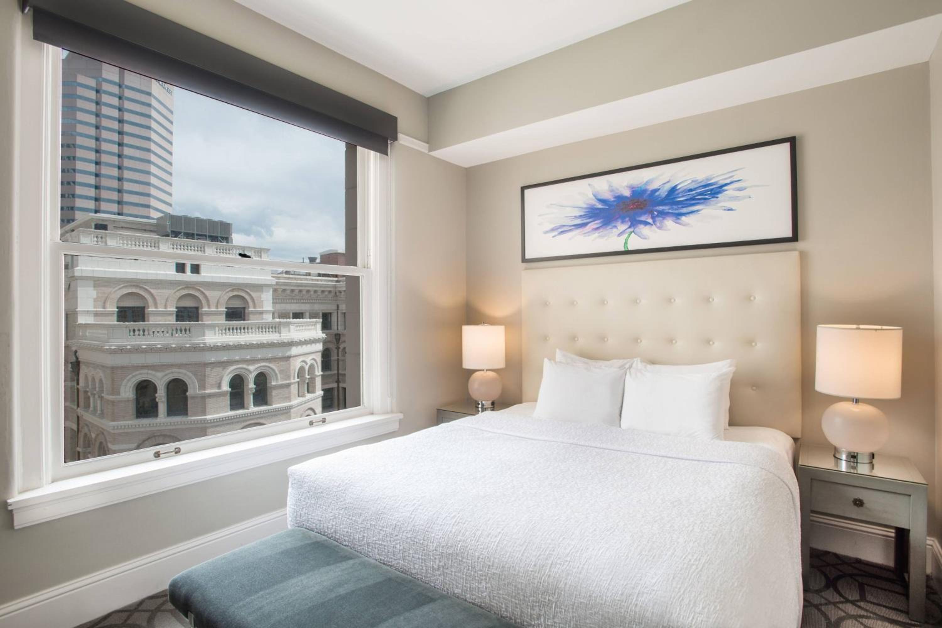 One-Bedroom Suite with One King Bed - Photo 9