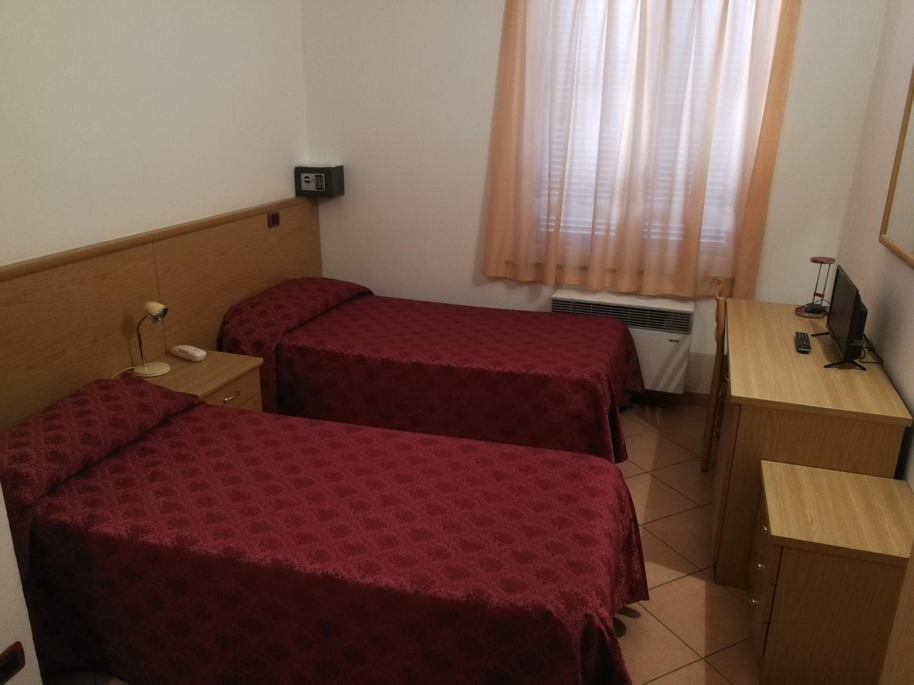 Twin Room - Disability Access