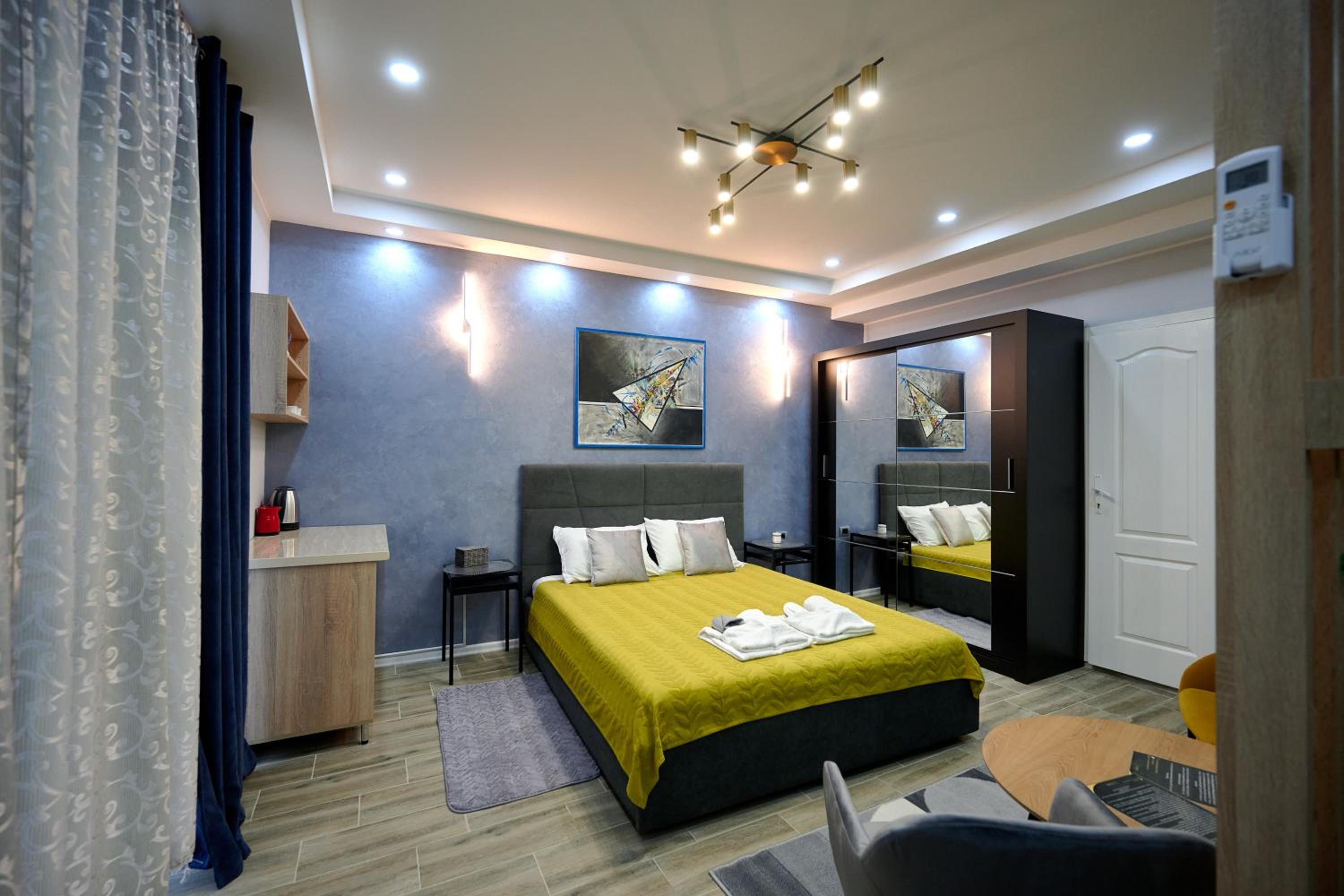 Apartment - Ground Floor photo 1