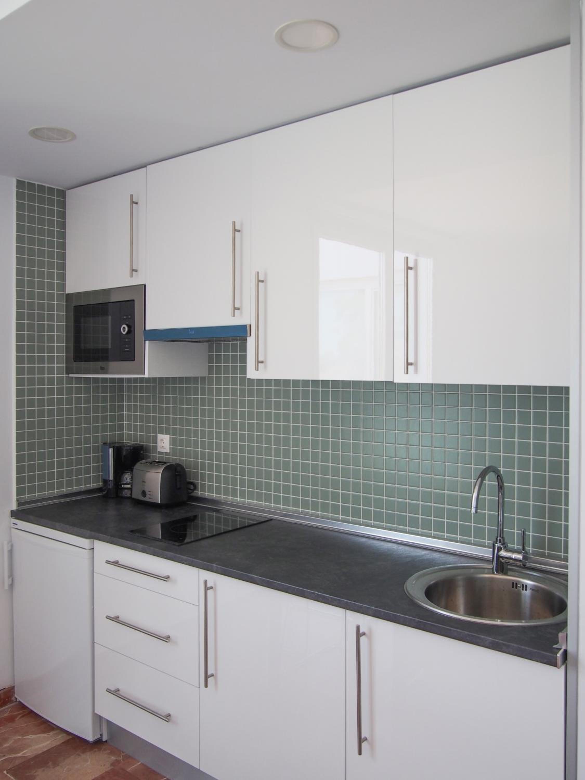 Double or Twin Room - Photo 3