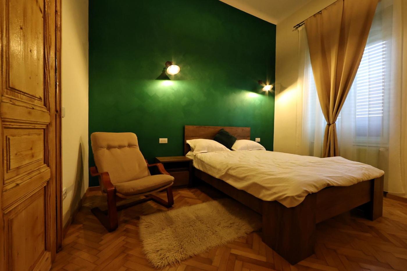 Standard Double Room photo 3