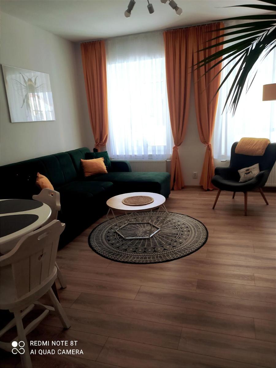 Two-Bedroom Apartment - Photo 23