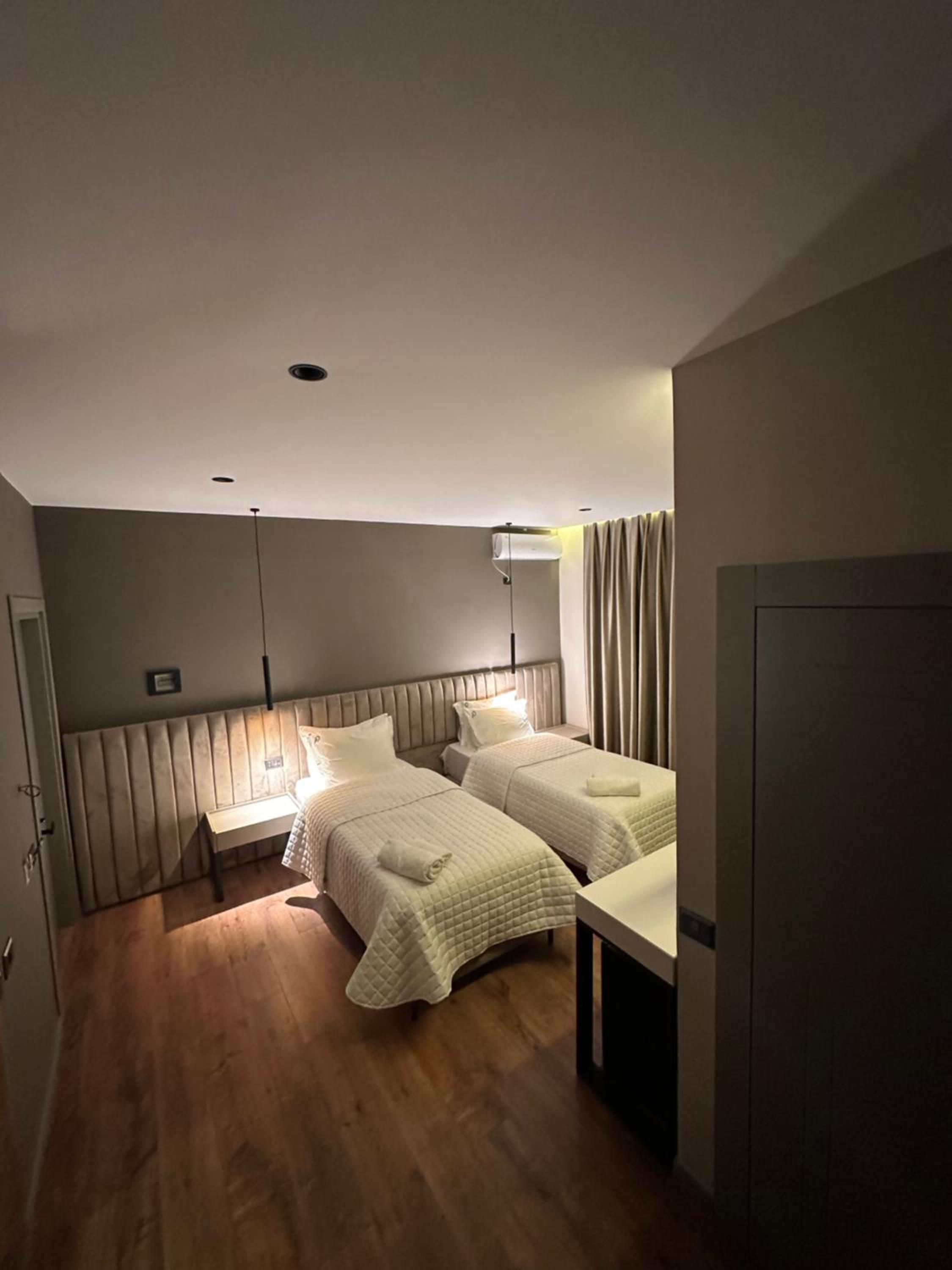 Deluxe Double Room photo 2