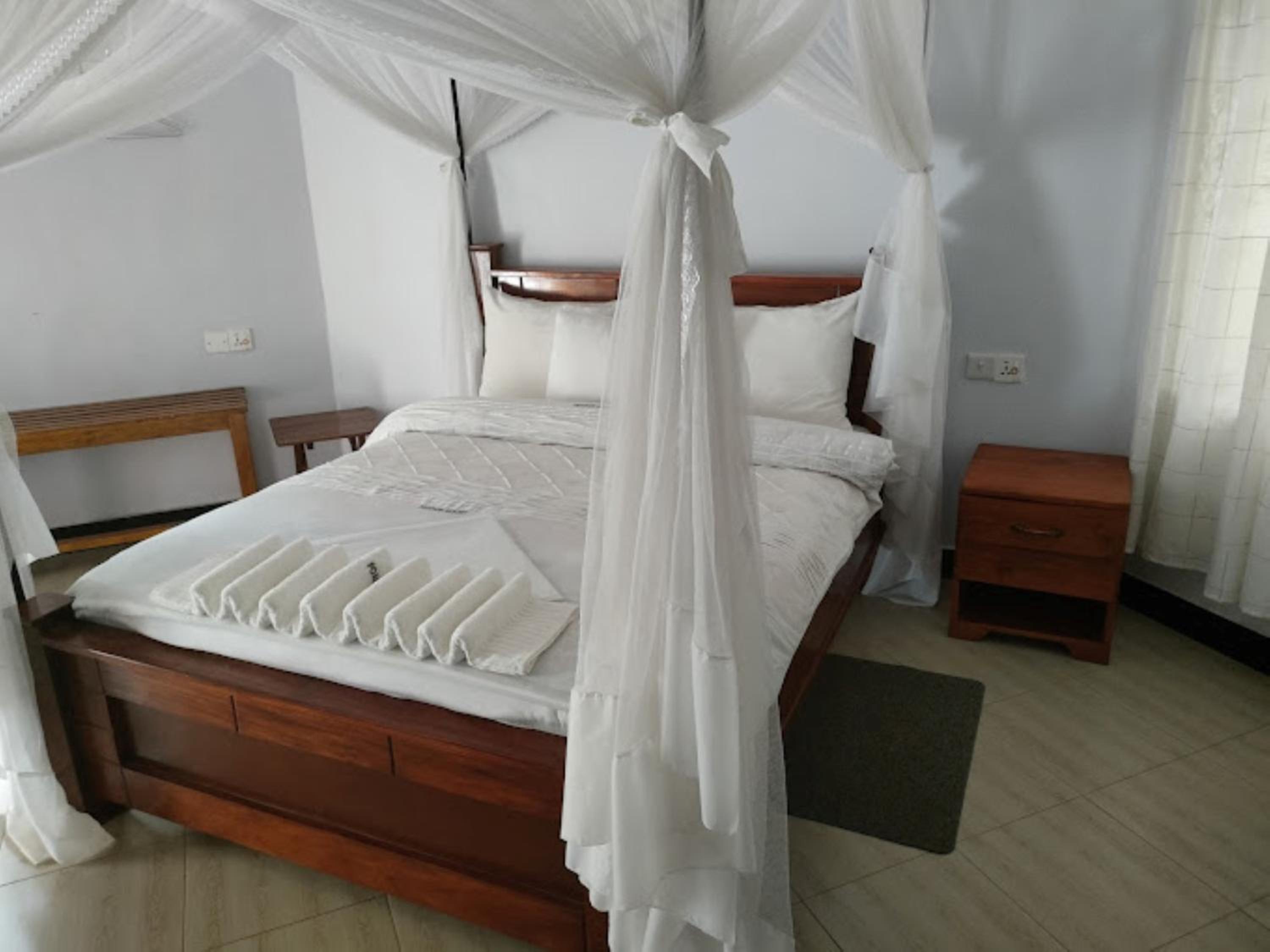 Double Room With Private Bathroom photo 1