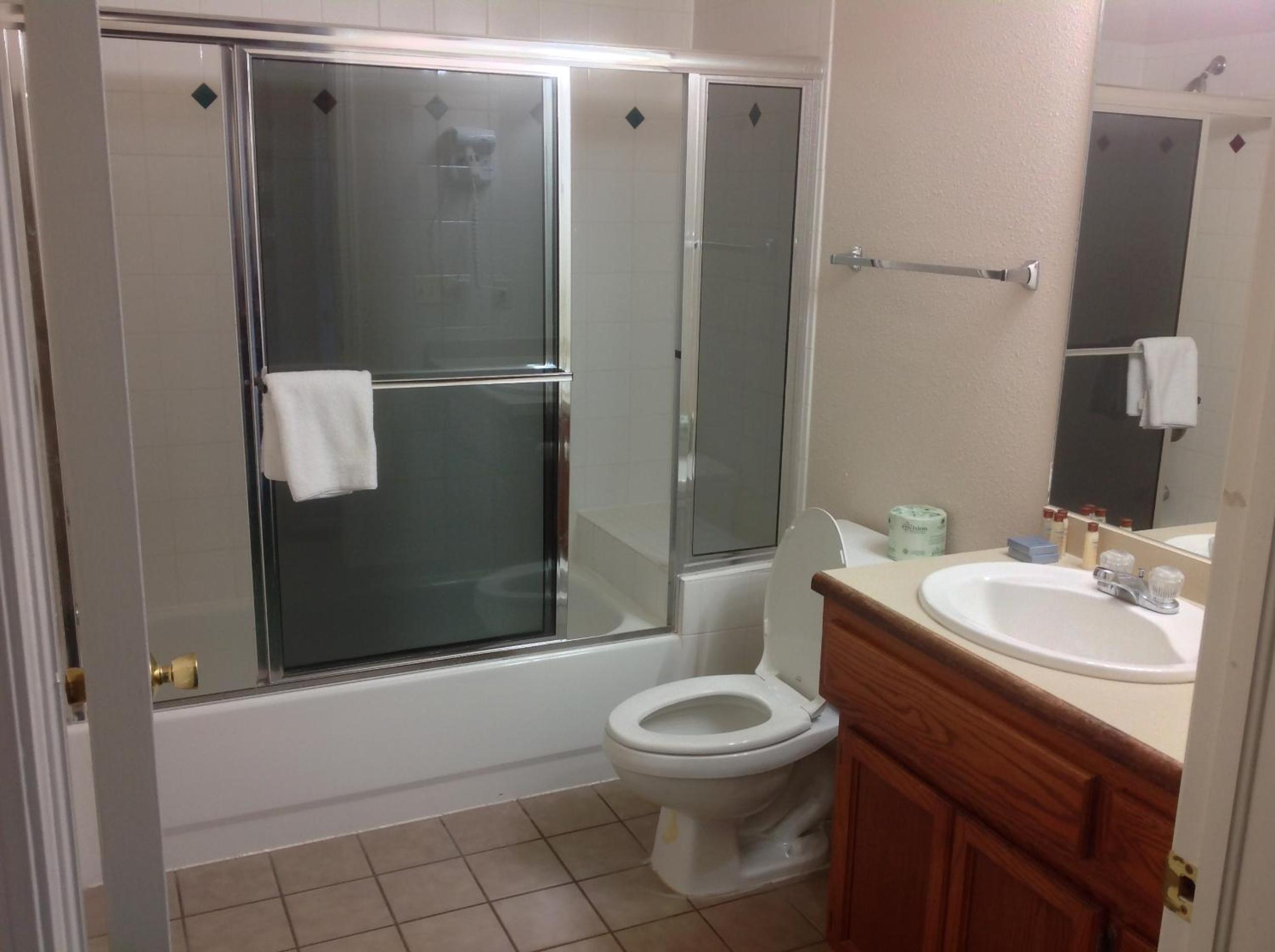 King Room- Non-Smoking - Photo 4