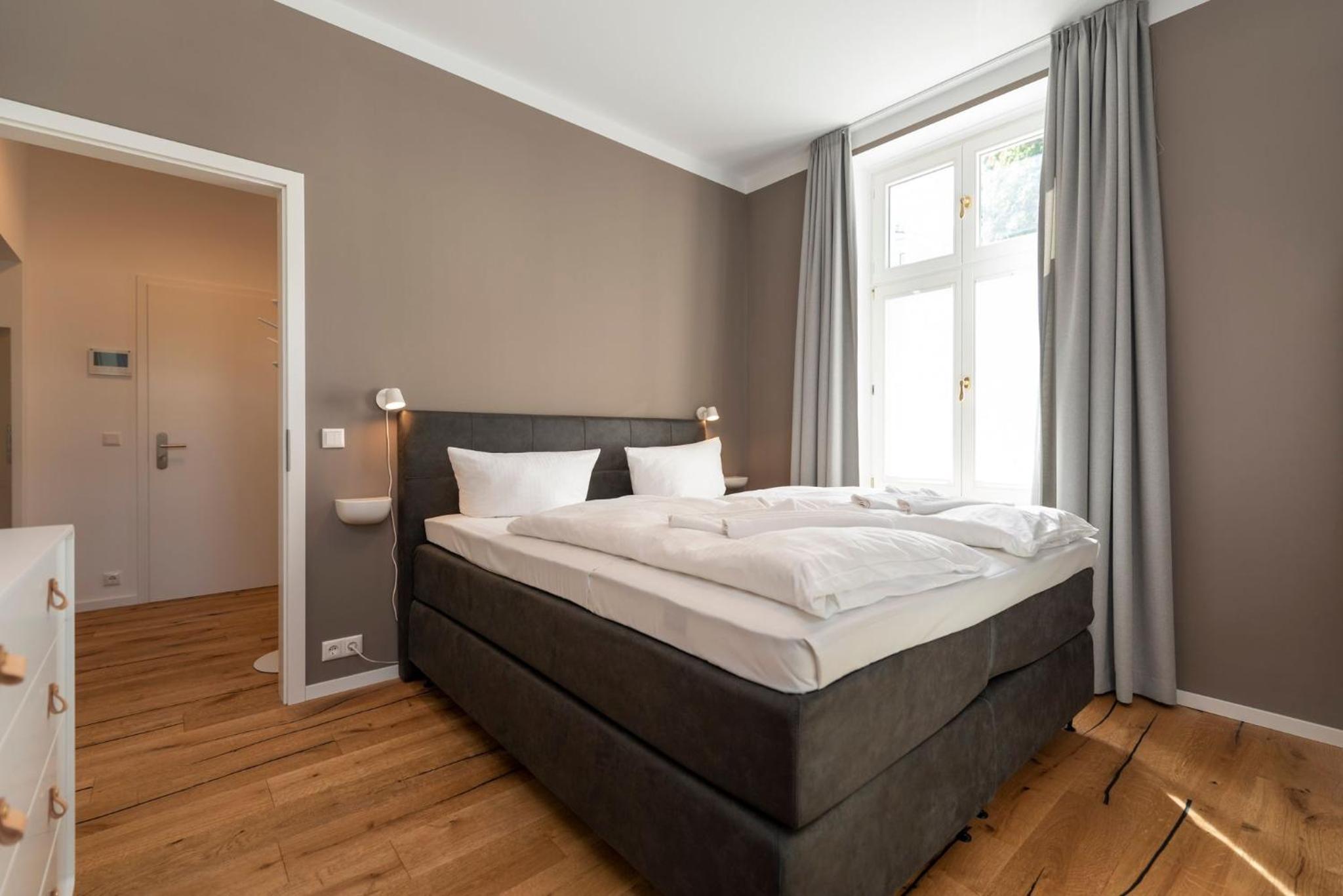 Two-Bedroom Apartment with Terrace photo 3