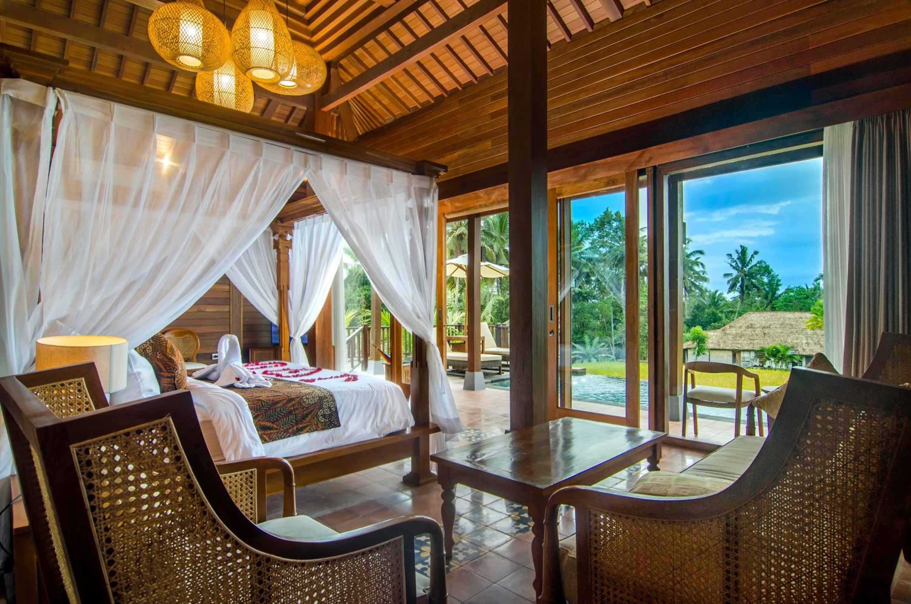Villa with Private Pool photo 1