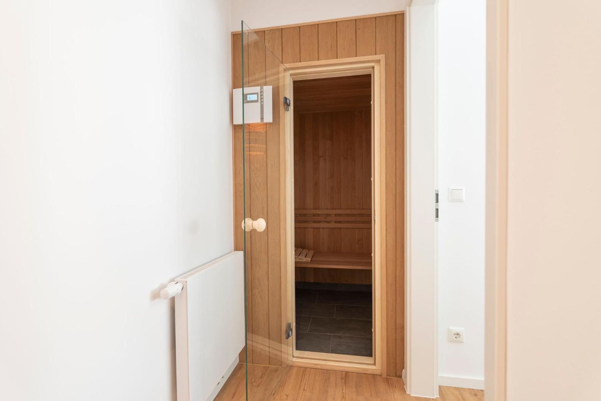 Apartment with Sauna photo 2