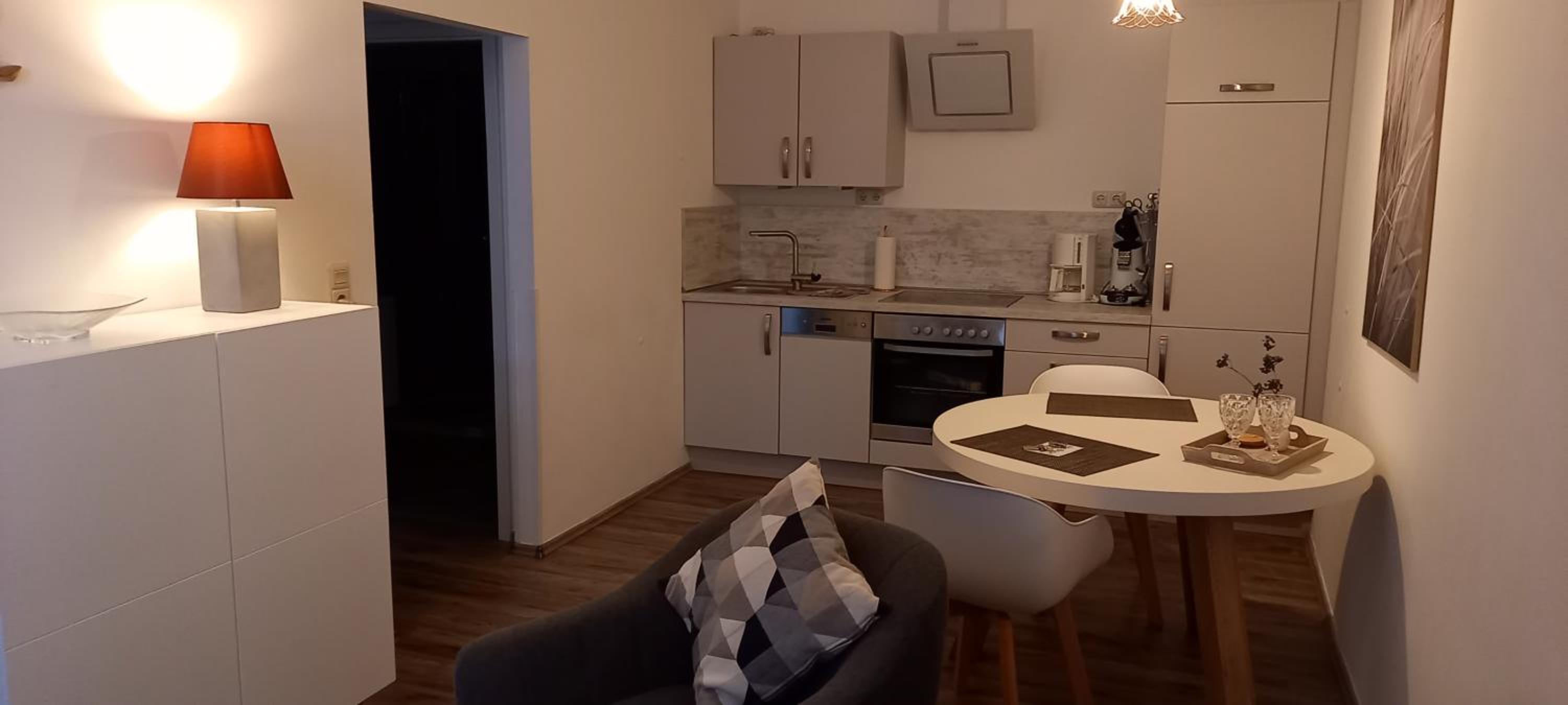 Apartment 3 photo 3