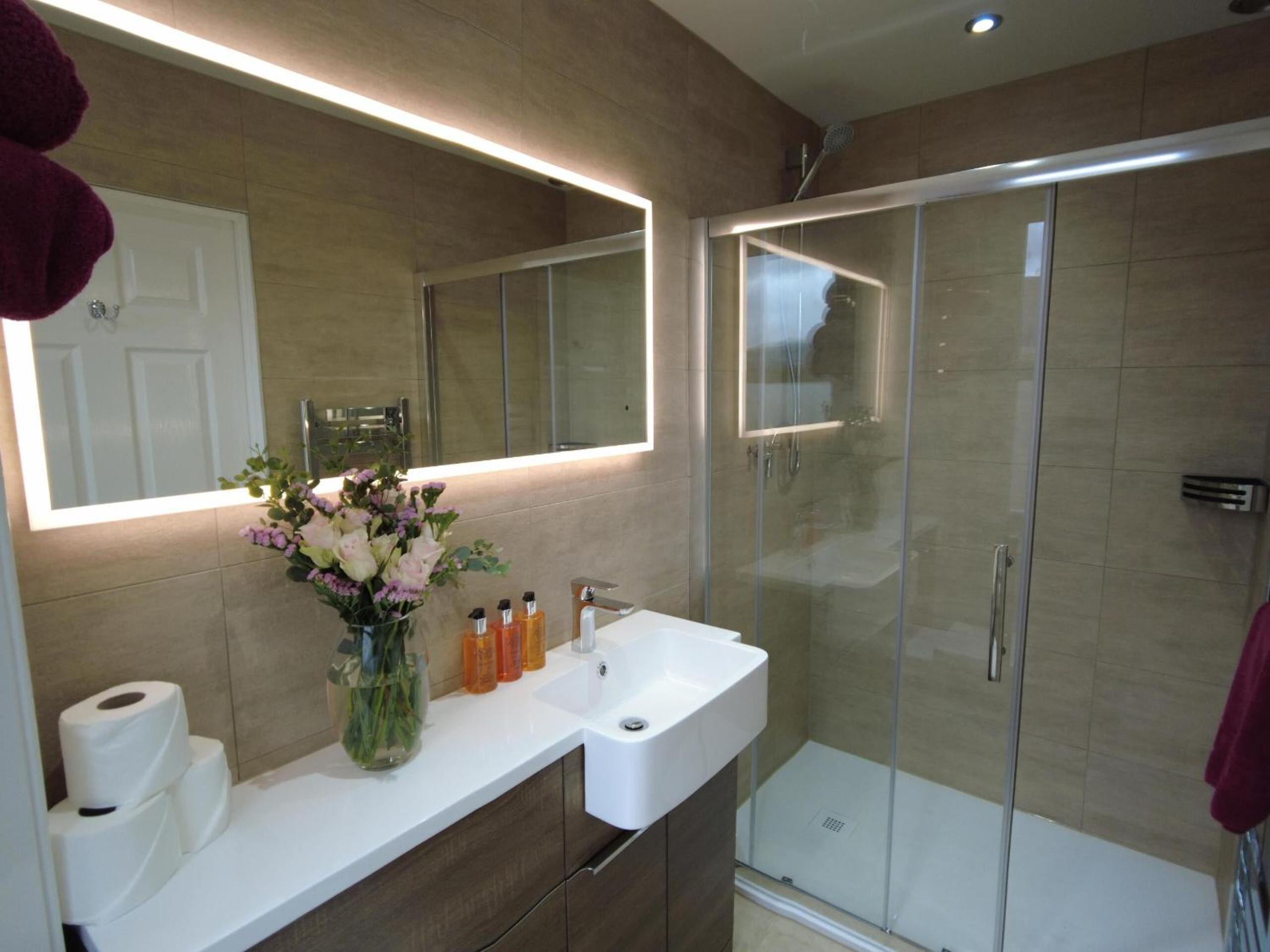 Two-Bedroom Suite photo 2