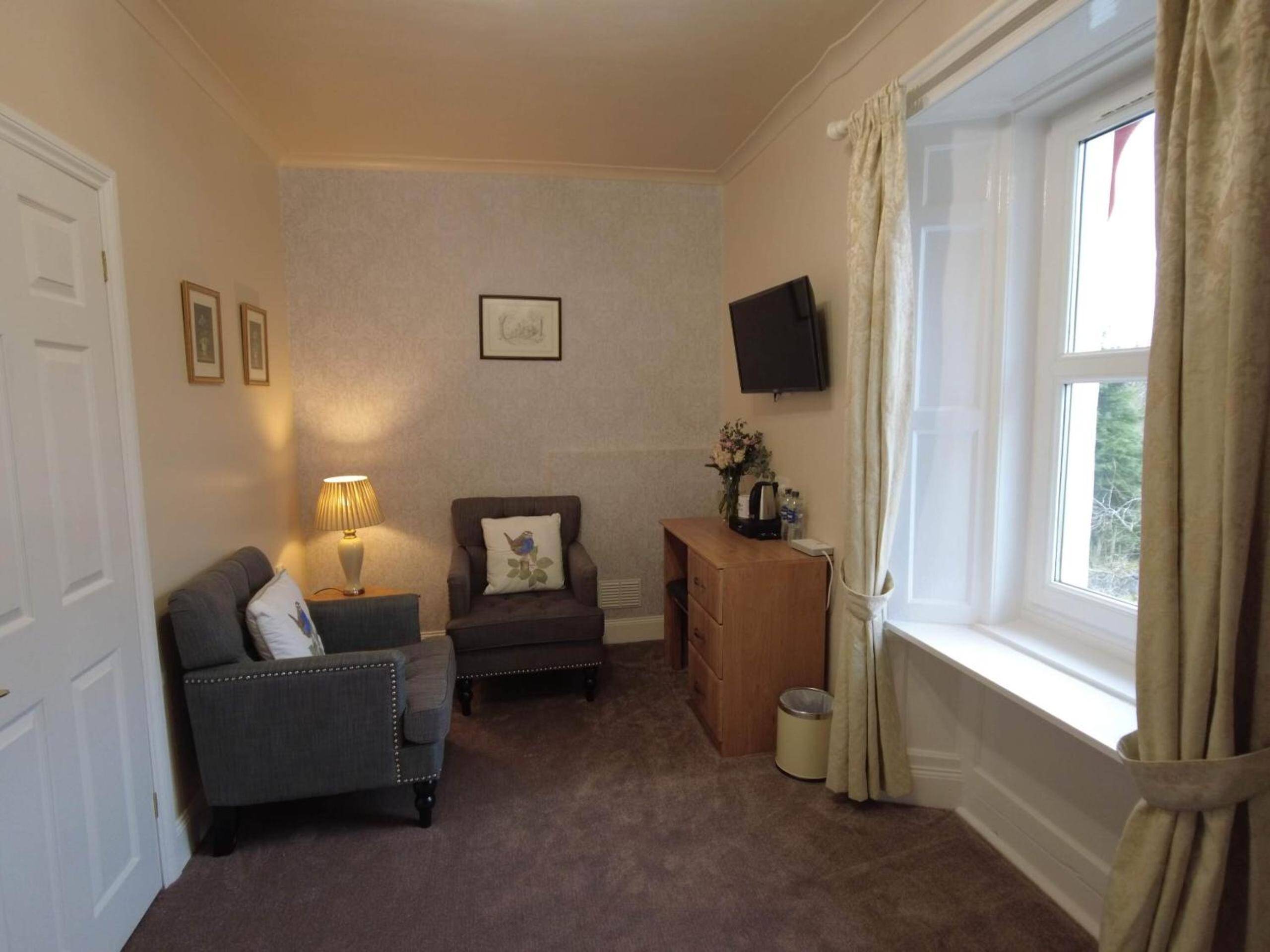 Two-Bedroom Suite photo 3