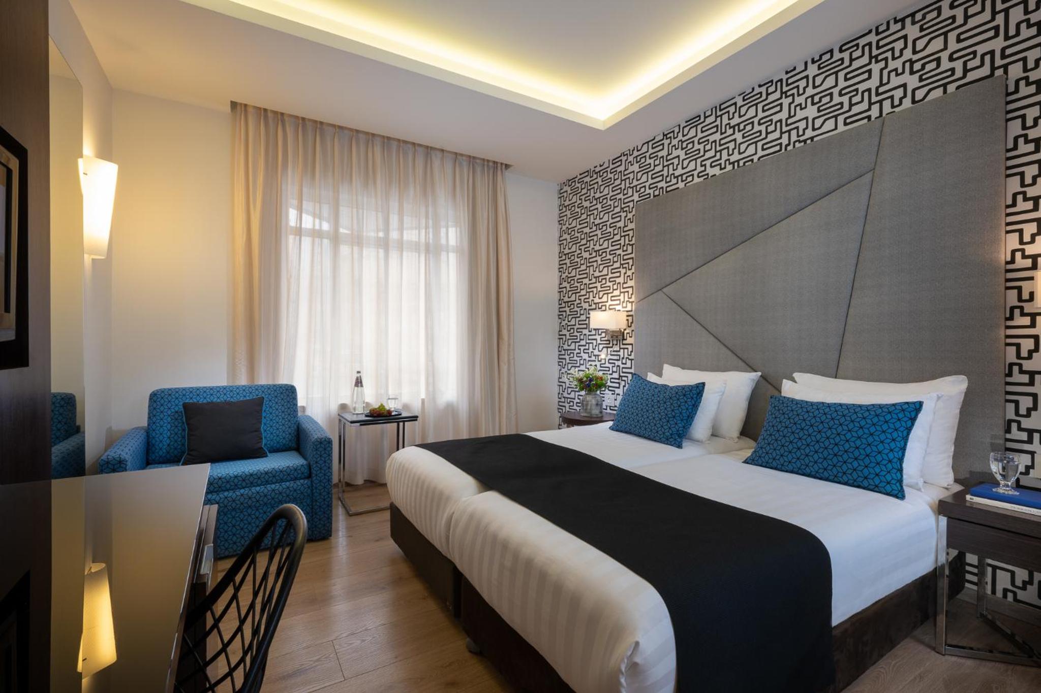 Boutique Room - Photo 1