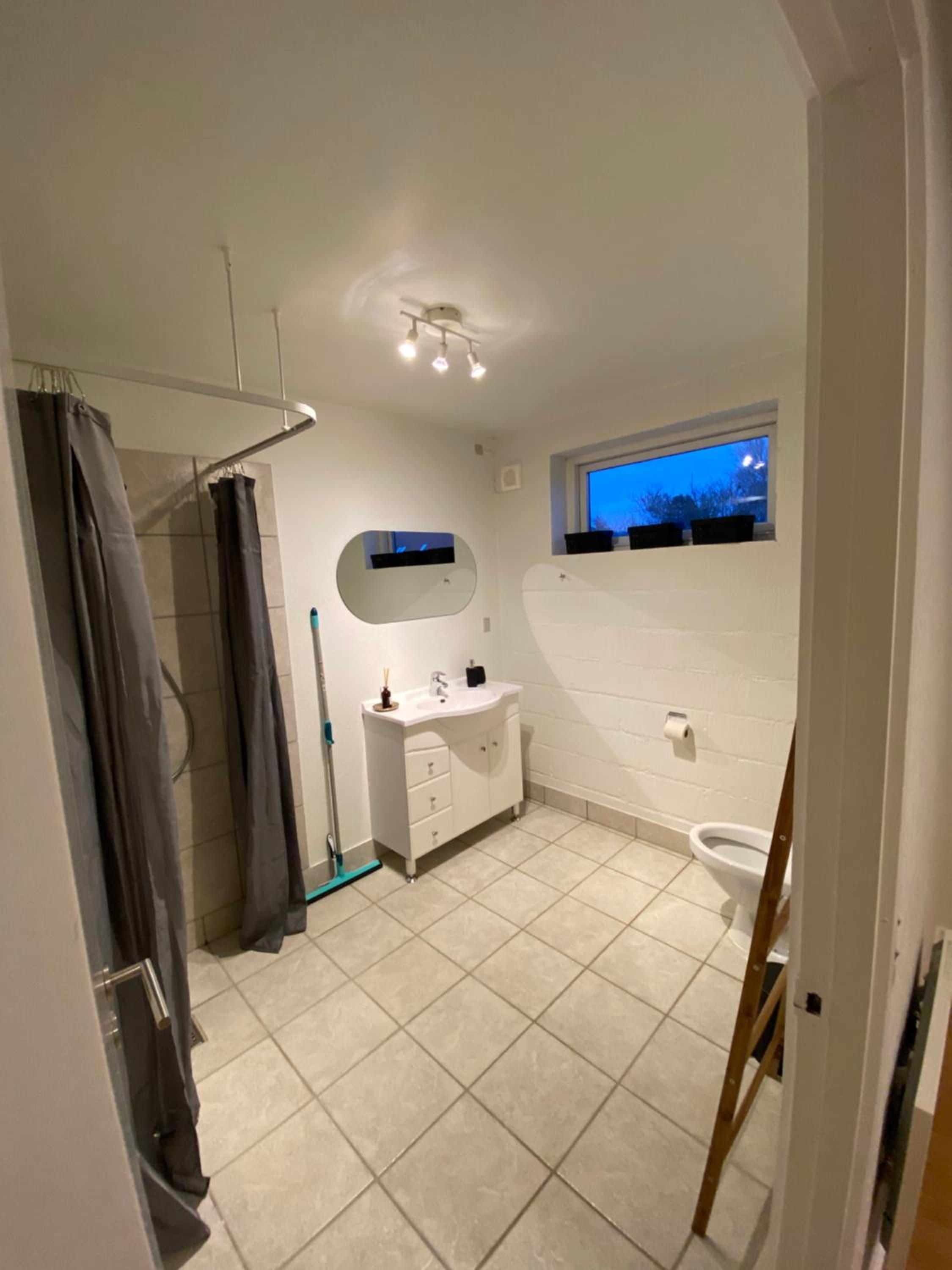 Three-Bedroom Villa photo 3