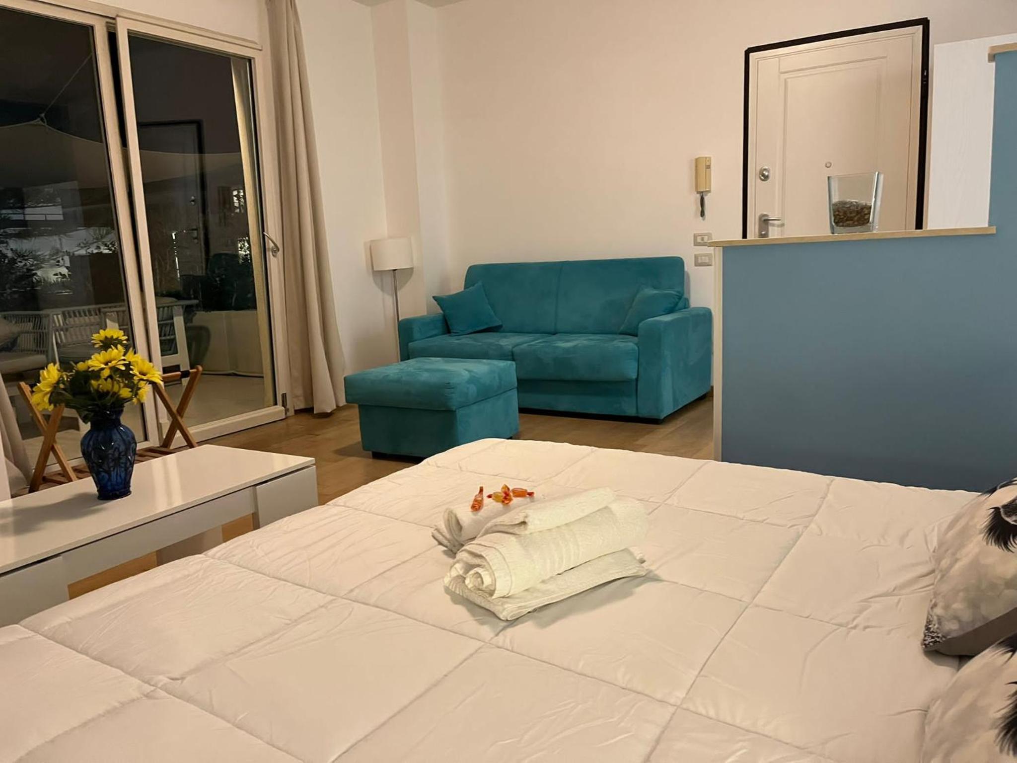 Junior Suite with Terrace - Photo 5