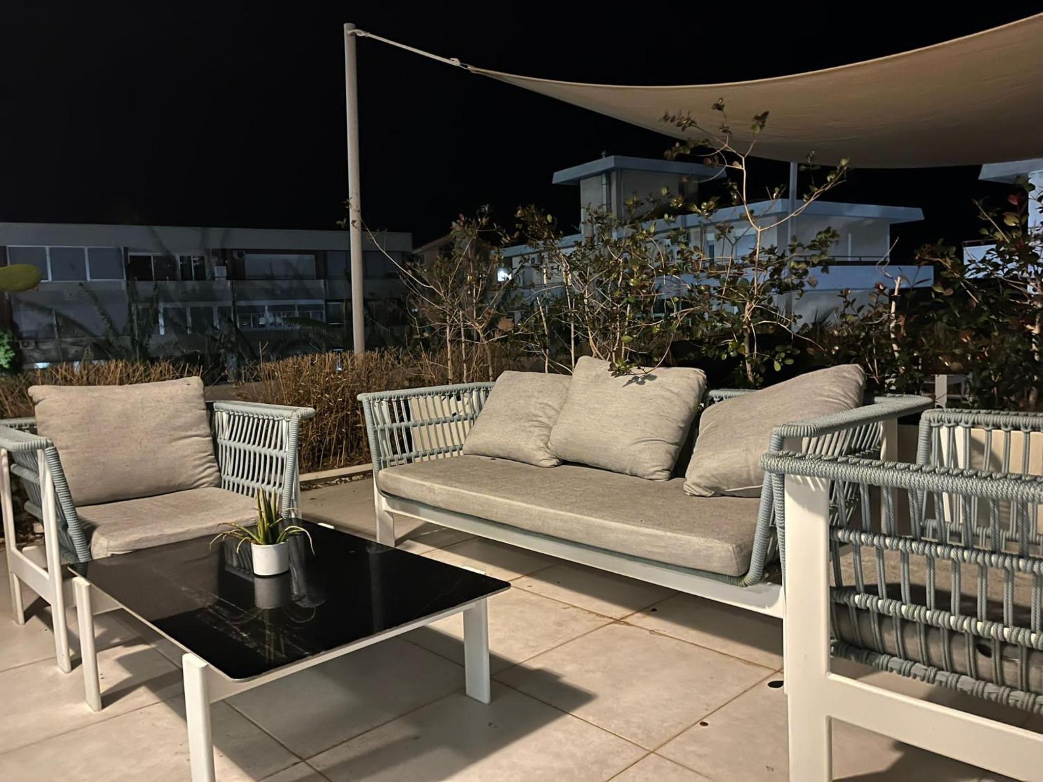 Junior Suite with Terrace - Photo 3