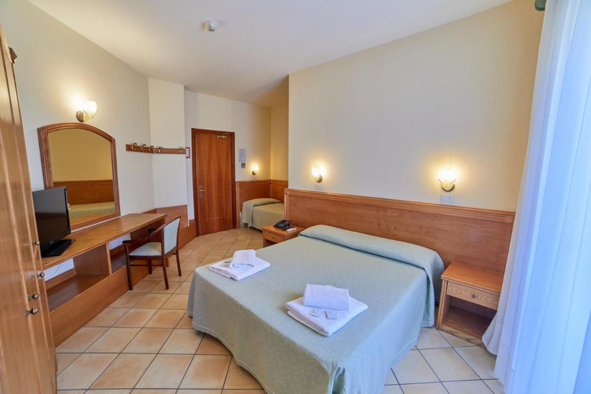Triple Room photo 1