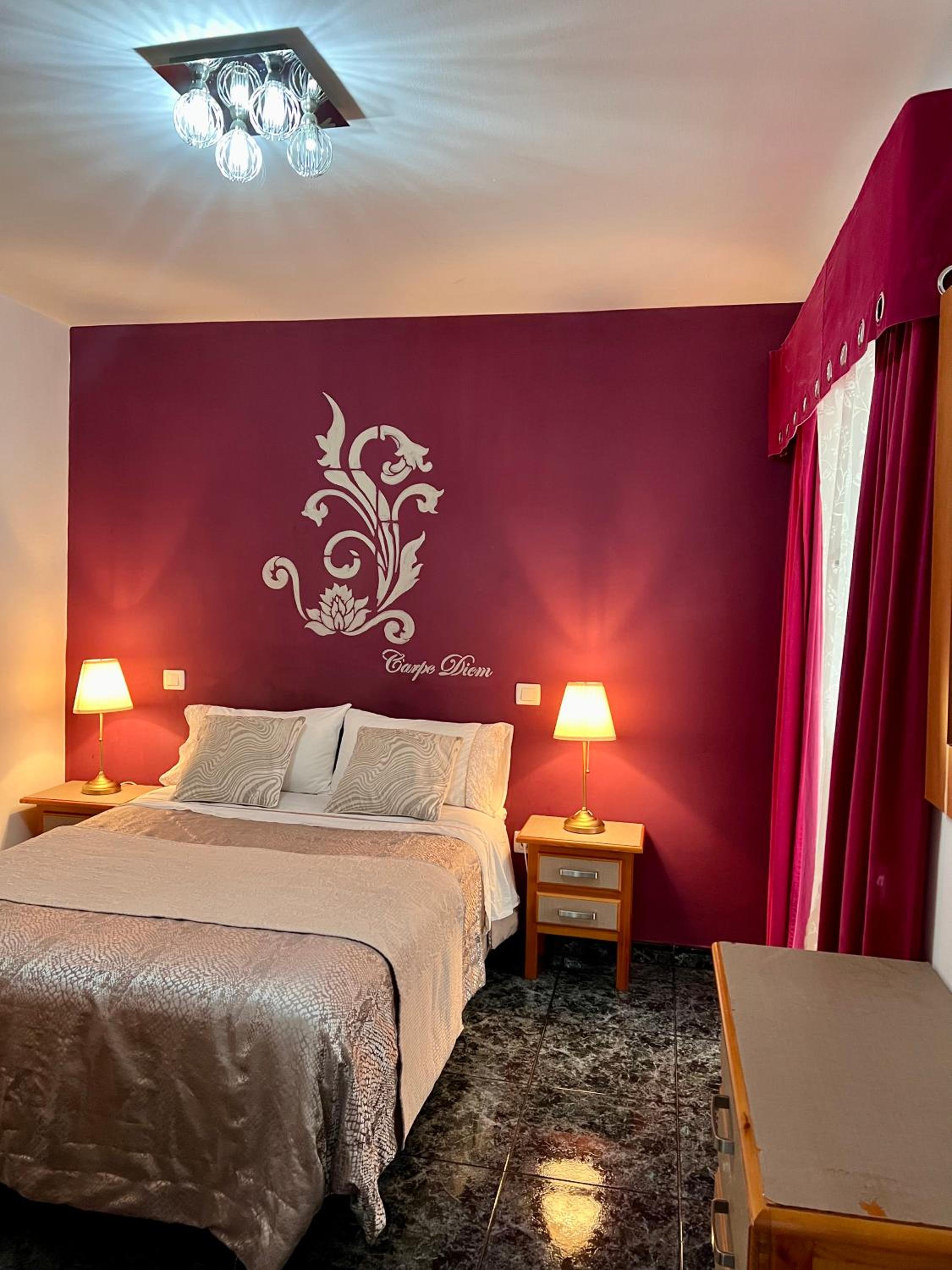 Two-Bedroom Apartment with City View photo 3