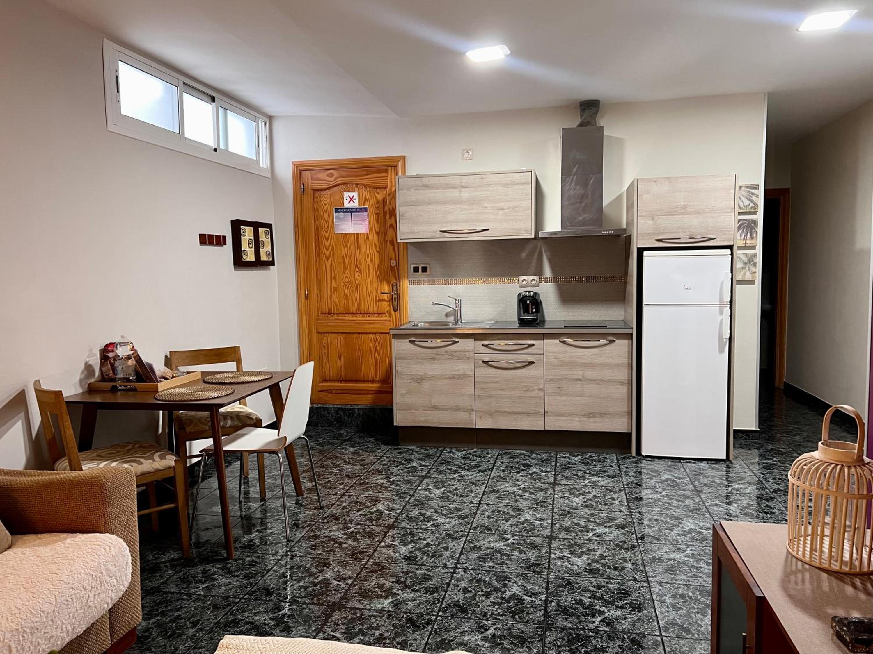 Apartment - Ground Floor photo 2