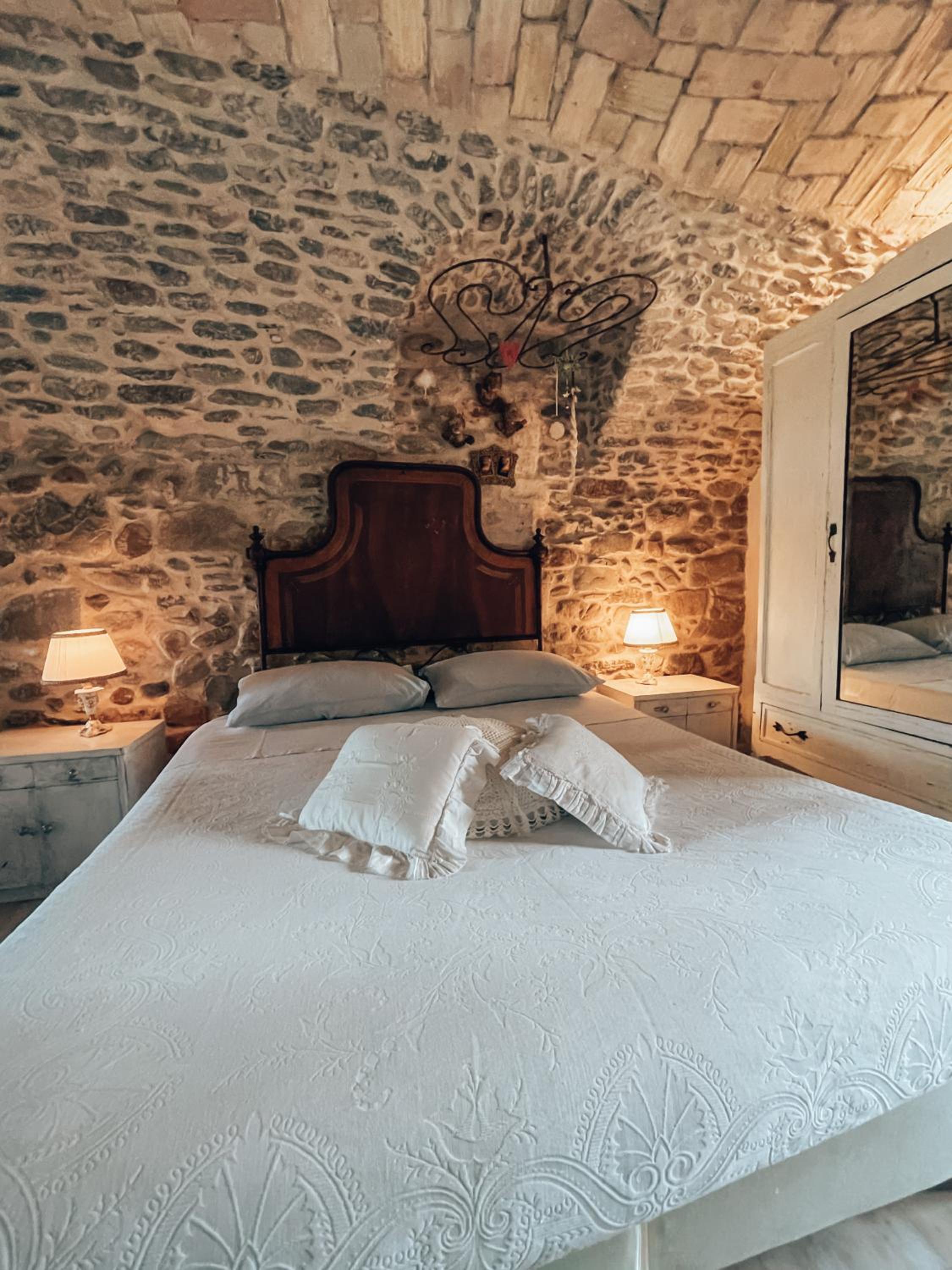 Double Room - Photo 3
