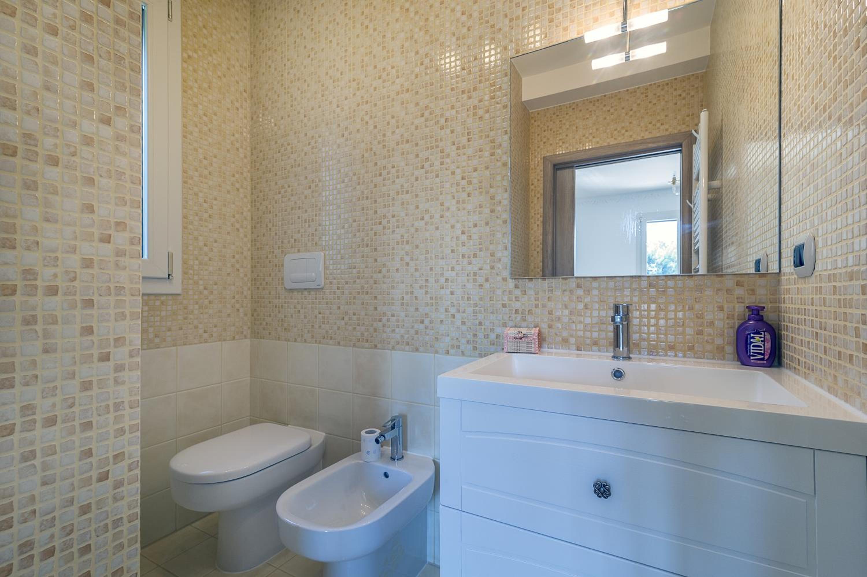 Double or Twin Room with Balcony photo 2