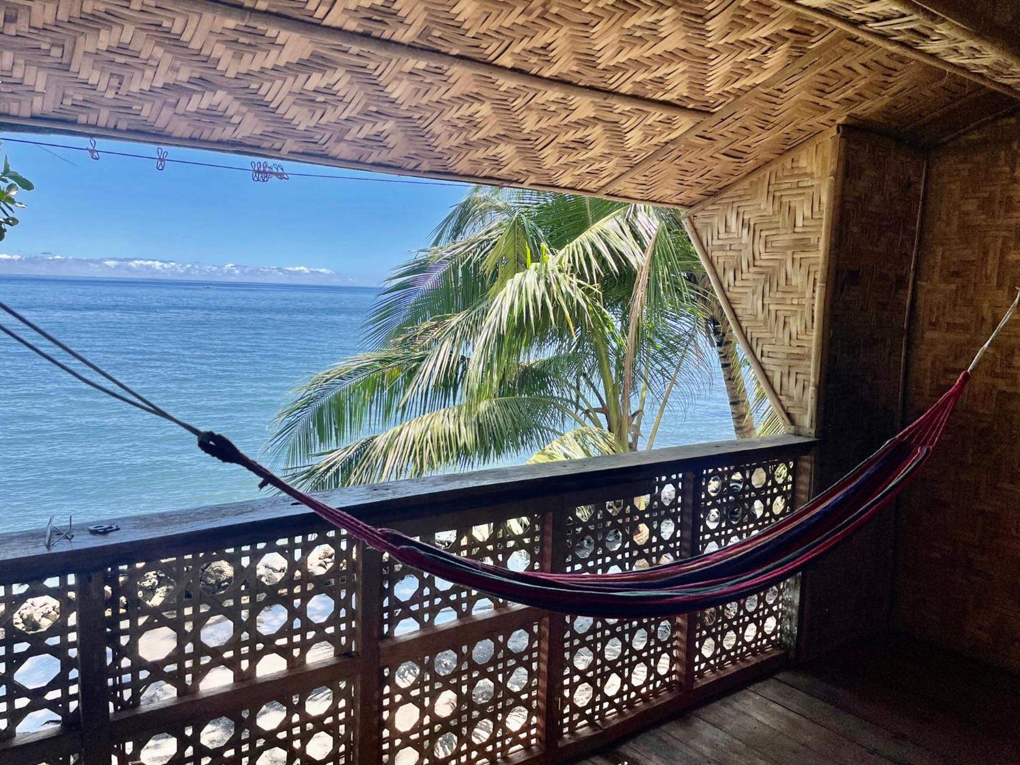 Bungalow with Sea View photo 2