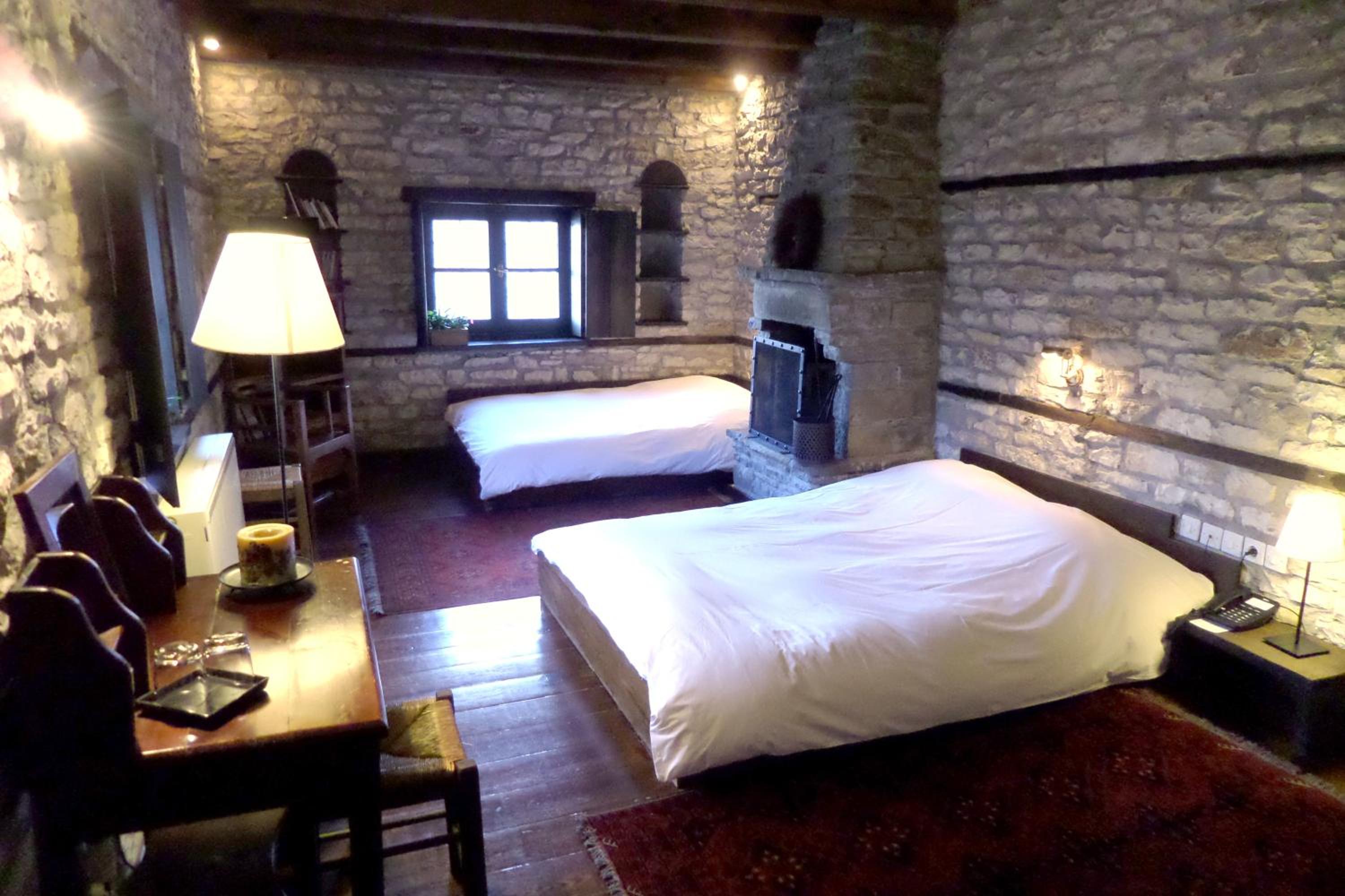 Quadruple Room - Photo 7