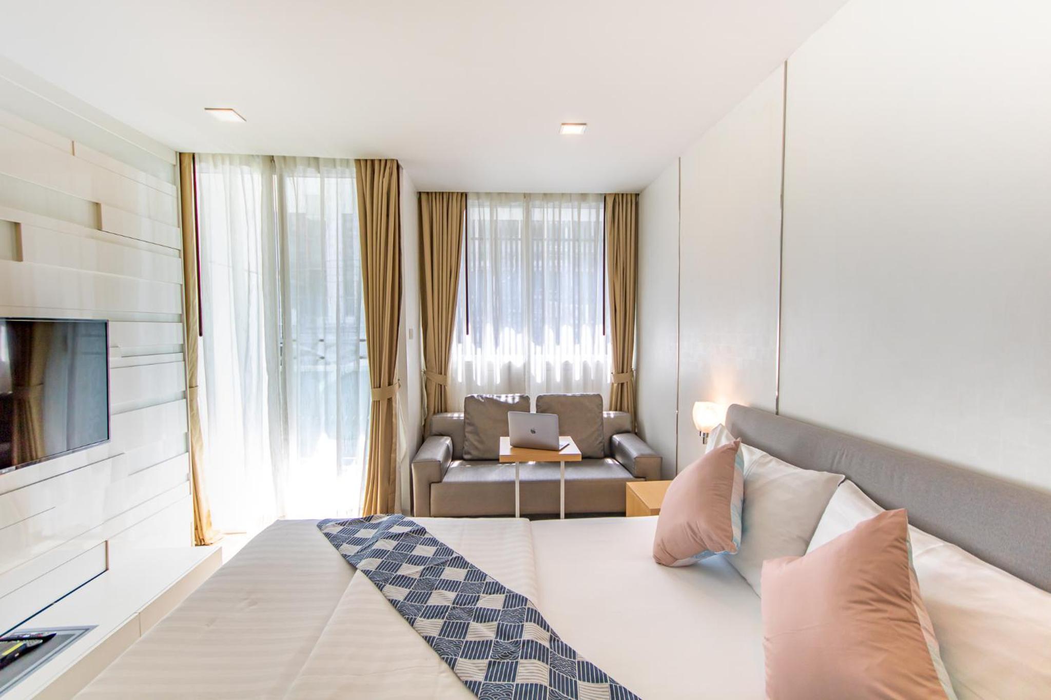 Studio Suite photo 2