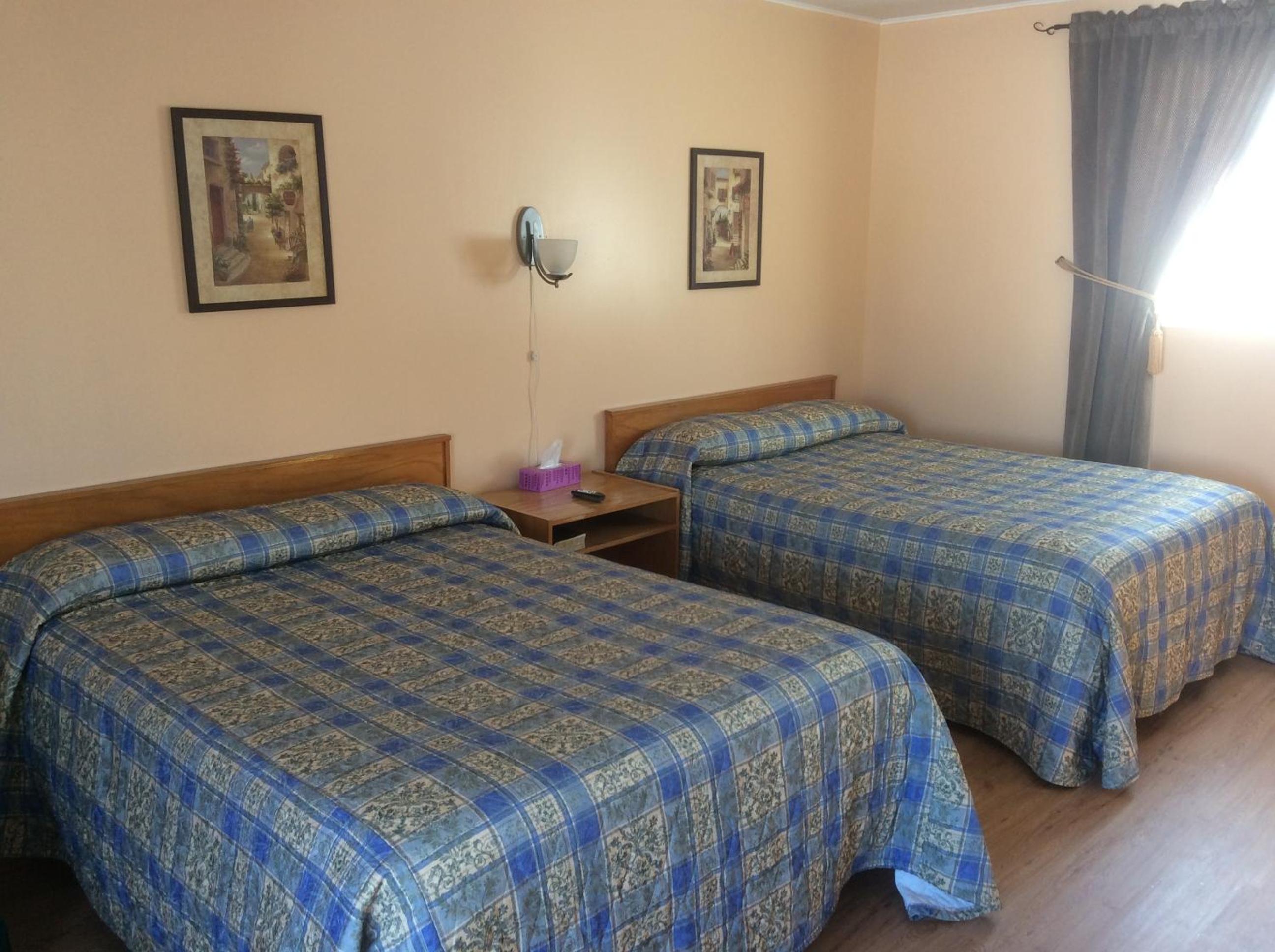 Double Room with Two Double Beds photo 1