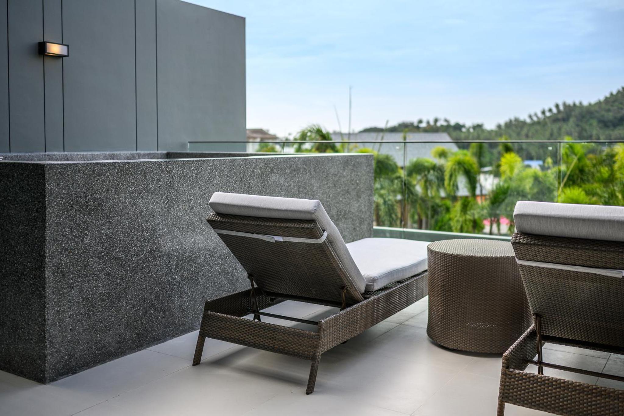 Deluxe Ocean View with Plunge Pool - Photo 3
