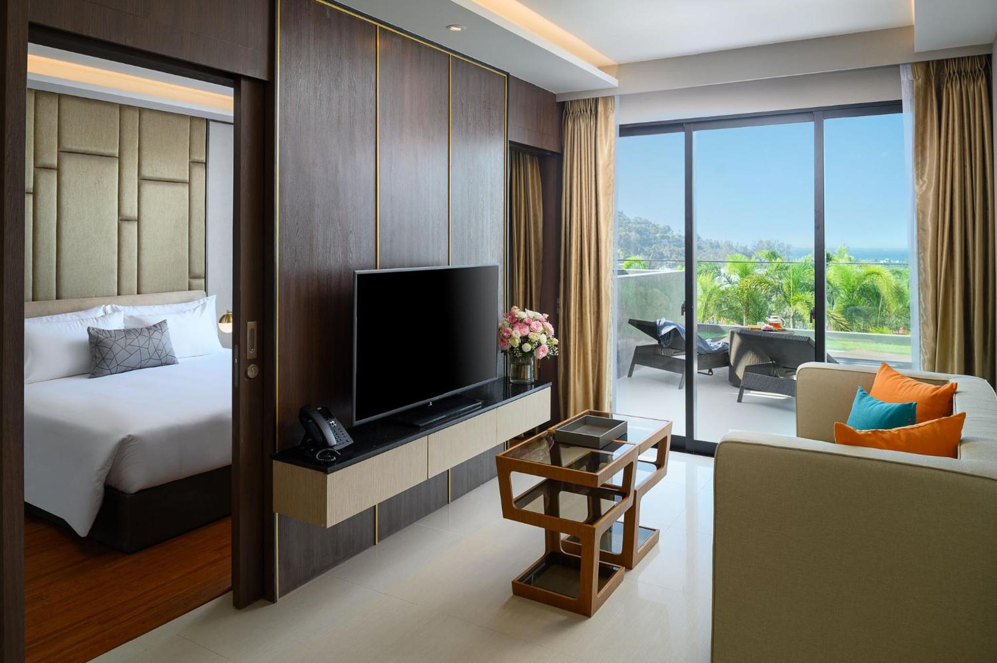 Deluxe Ocean View with Plunge Pool - Photo 1