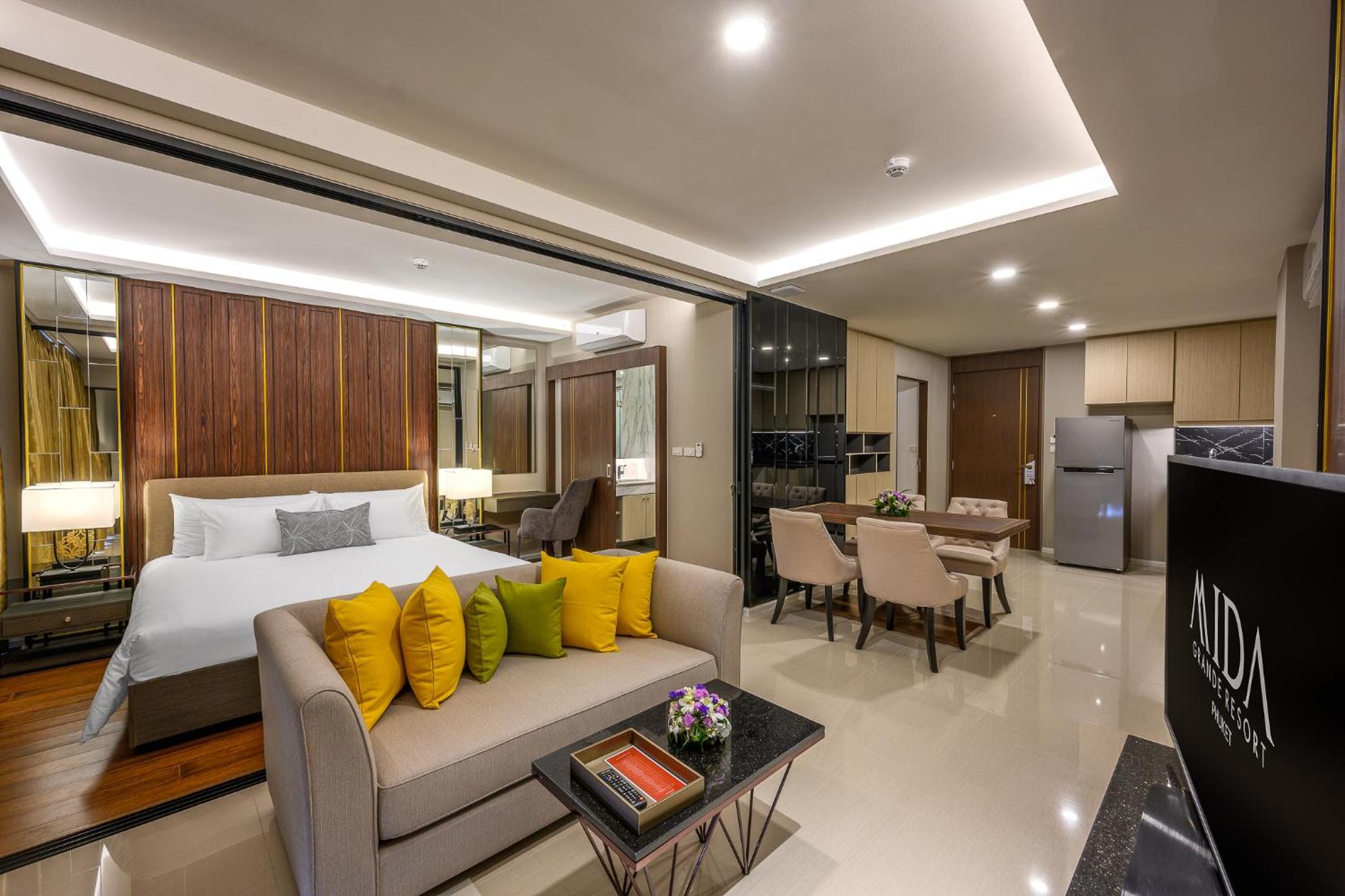 Grande 2 Bedroom Suite Ocean View with Plunge Pool - Photo 8
