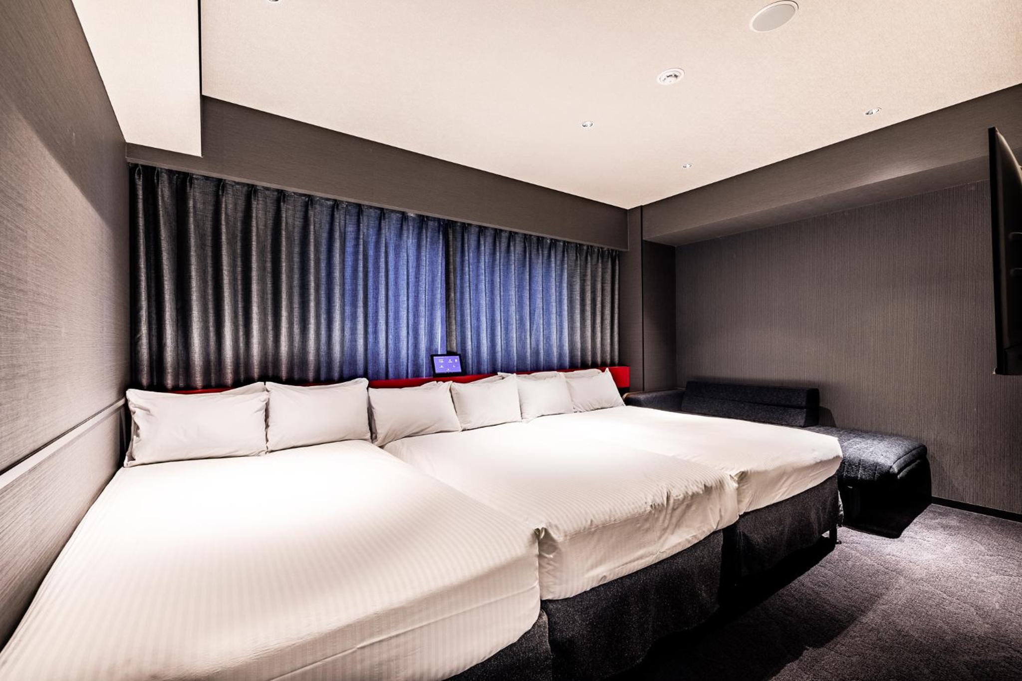 Triple Room - Photo 2