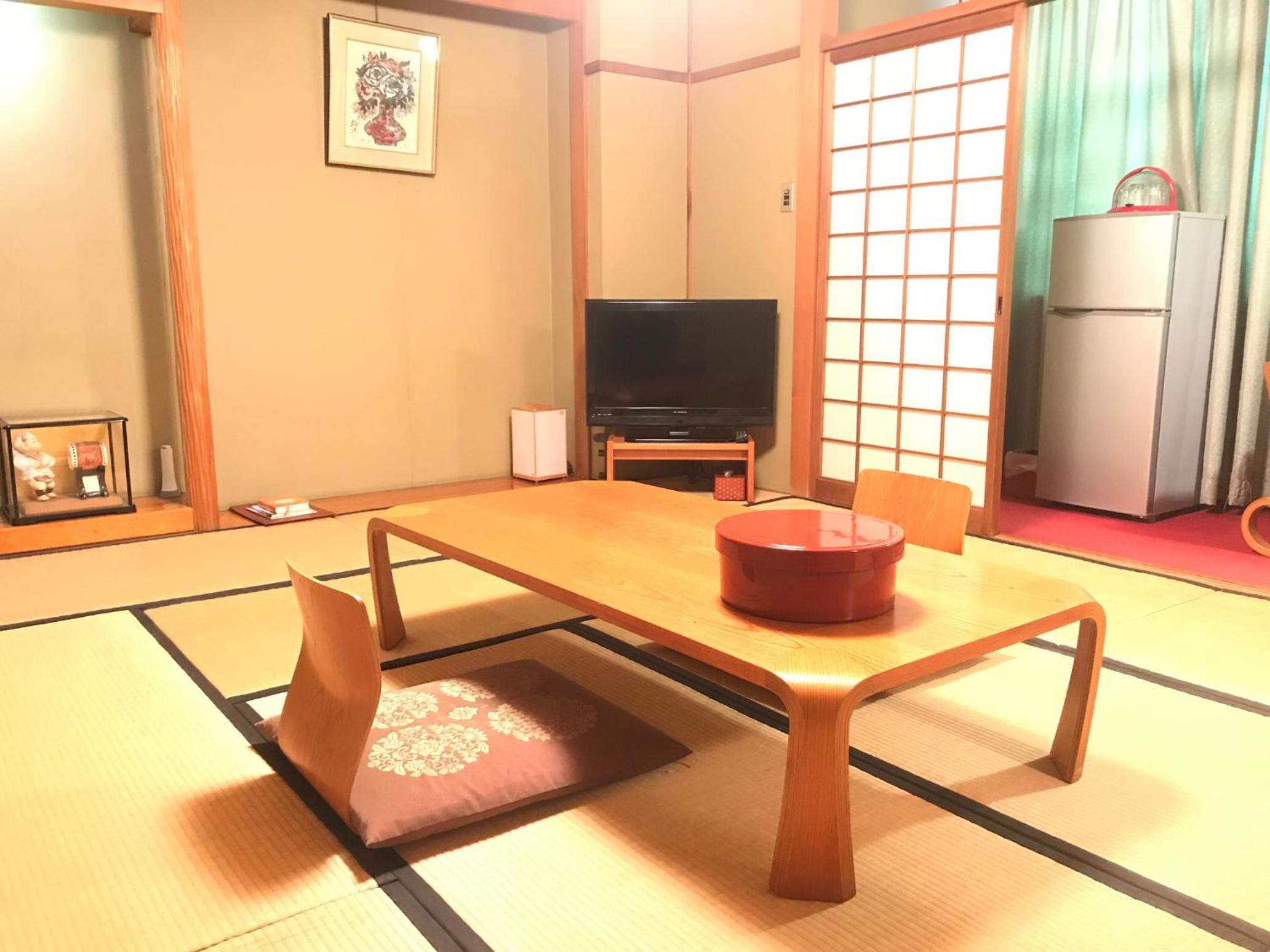 Japanese-Style Quadruple Room photo 1