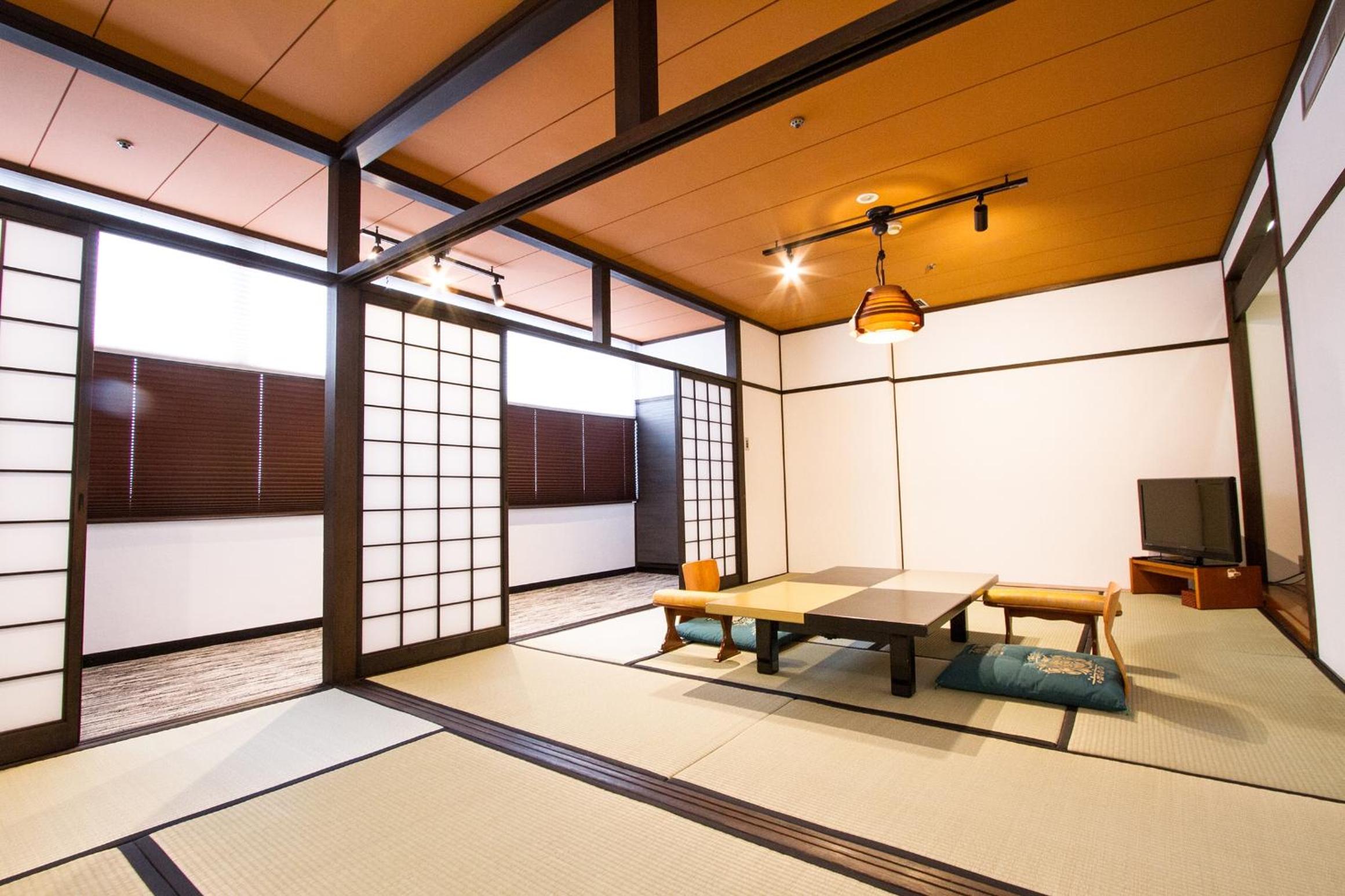 Japanese-Style Quadruple Room photo 2