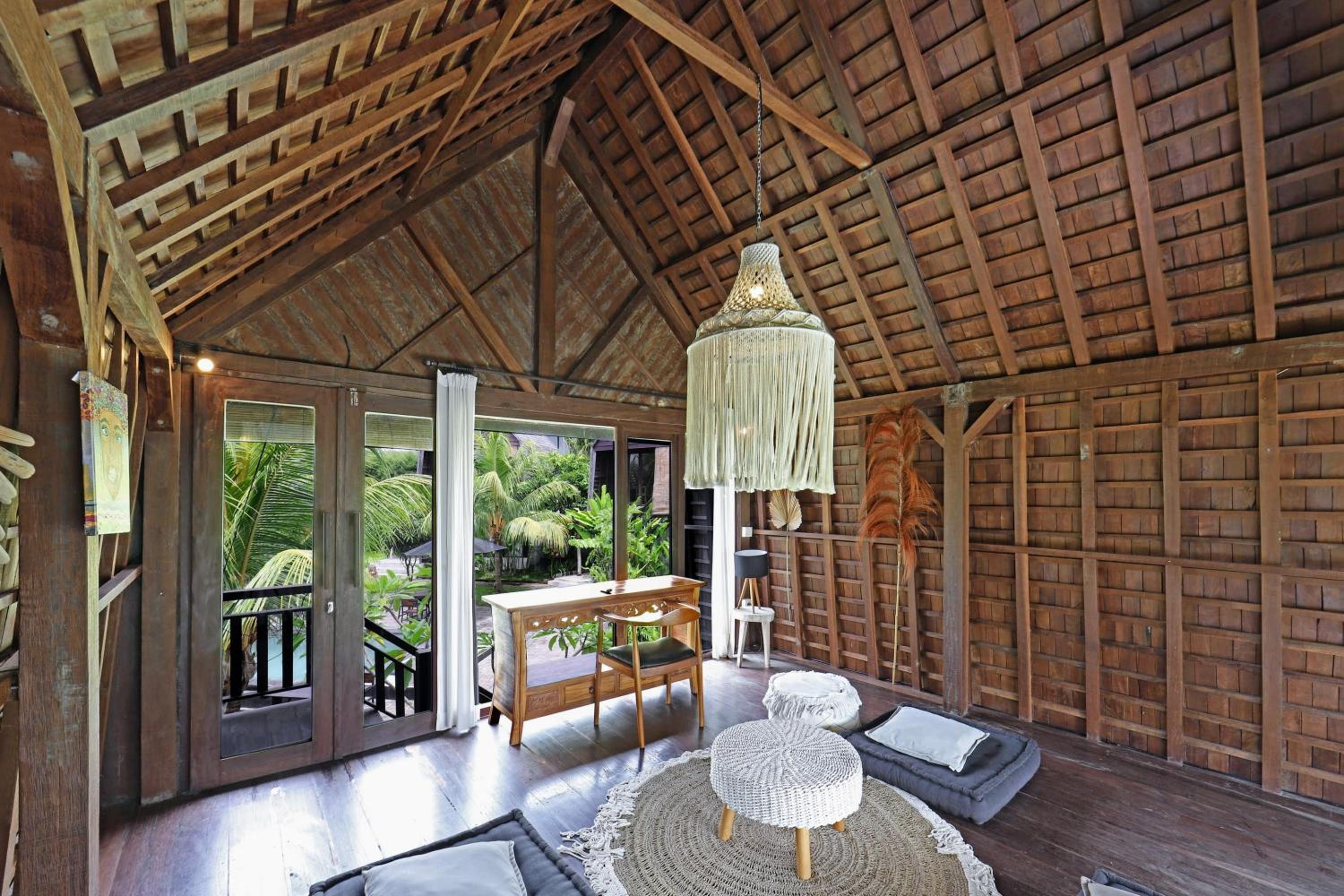 One-Bedroom Bungalow - Photo 15