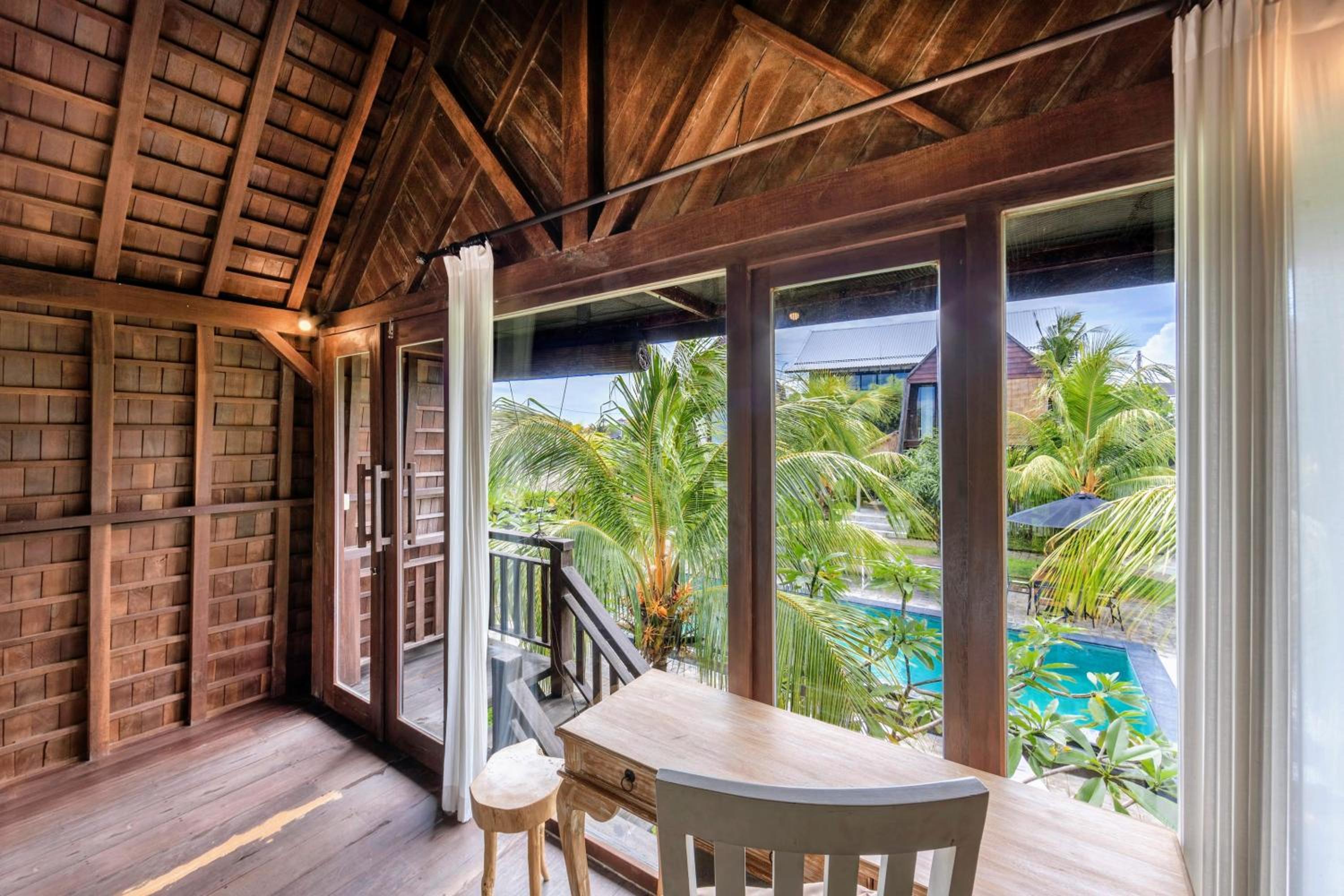 One-Bedroom Bungalow - Photo 14