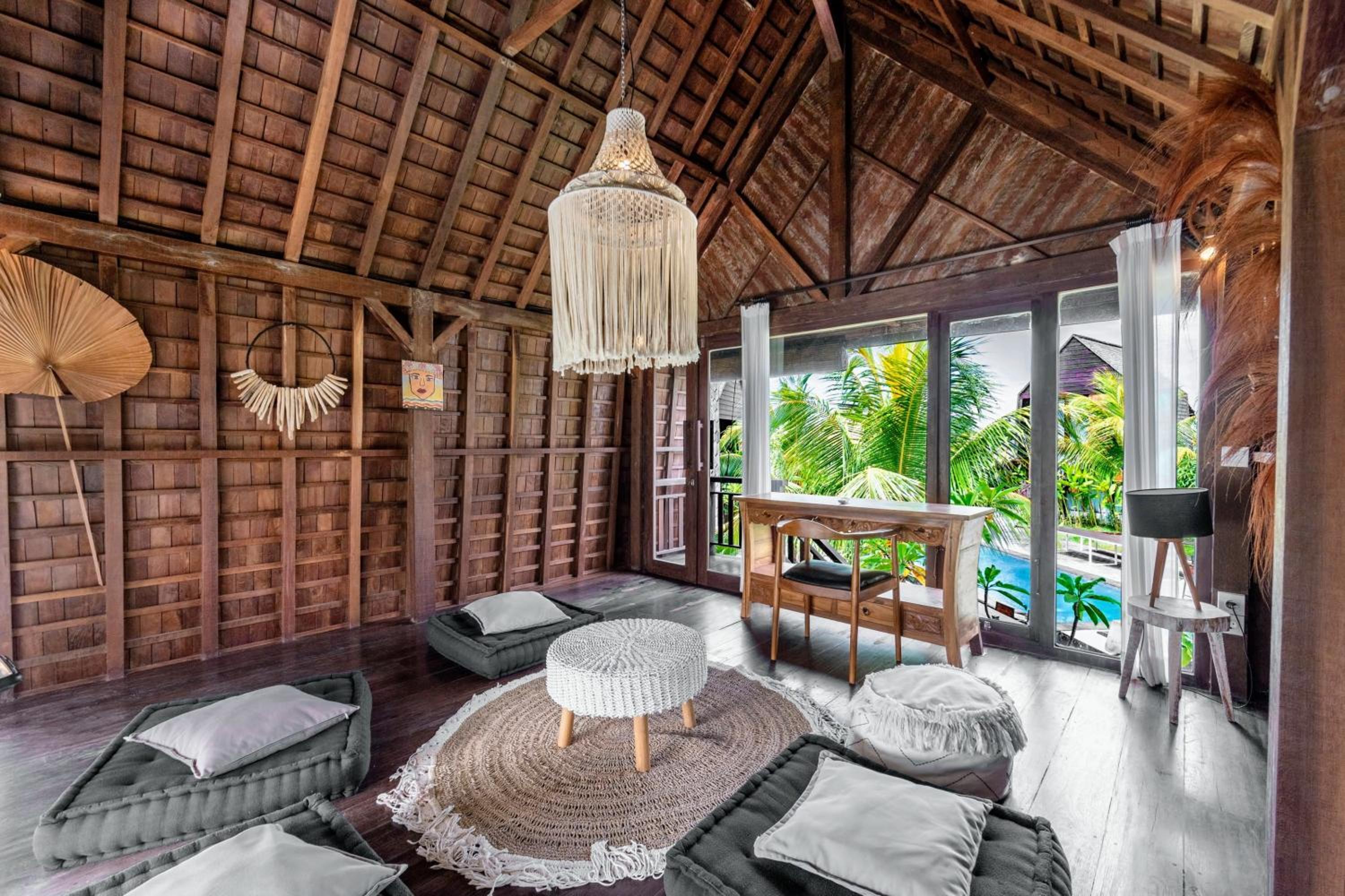 One-Bedroom Bungalow - Photo 17