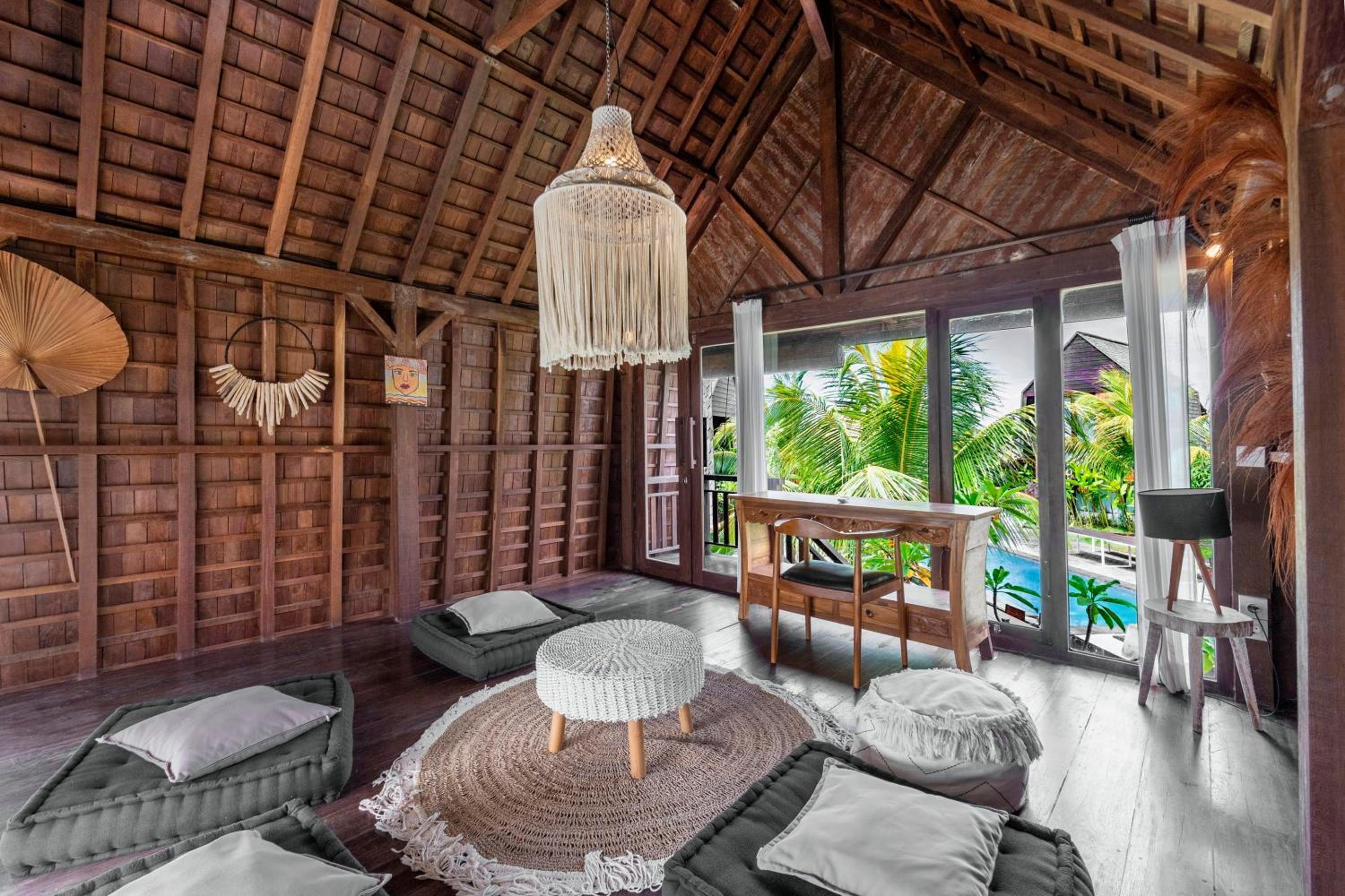 One-Bedroom Bungalow - Photo 10