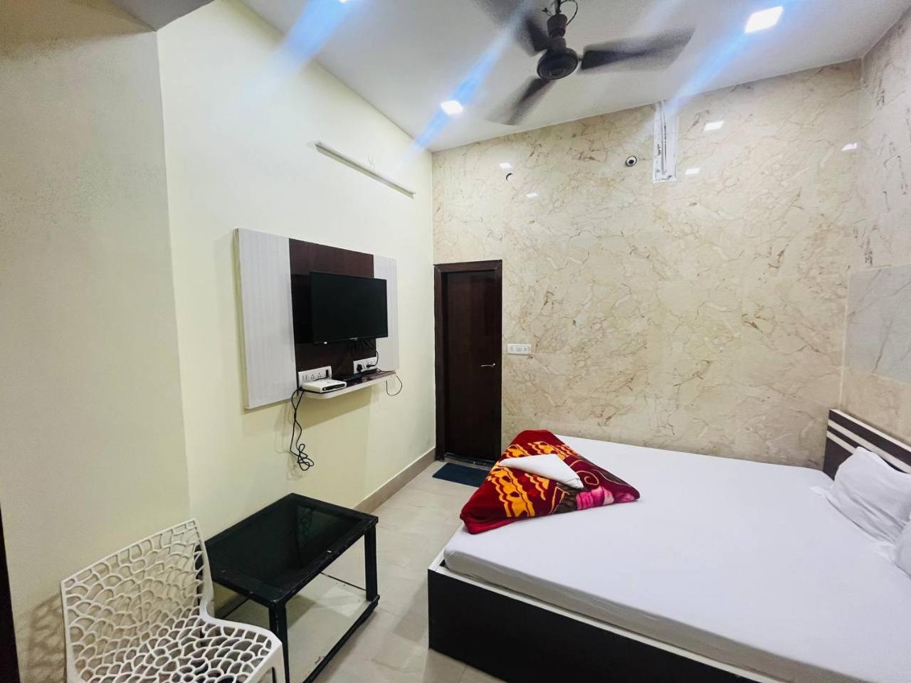 Deluxe Double Room - Photo 1