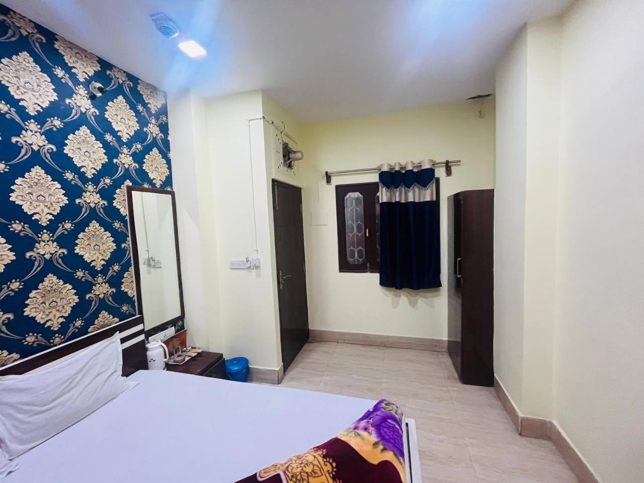 Deluxe Double Room - Photo 42