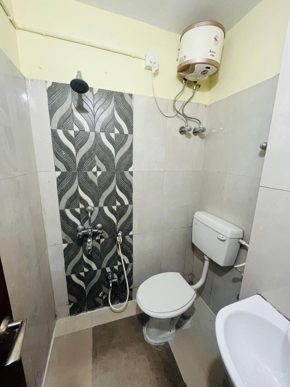 Deluxe Double Room - Photo 28