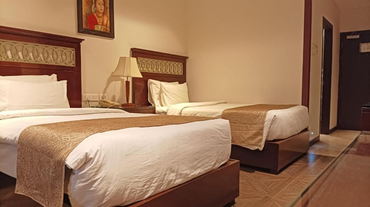 Twin Room - Photo 1